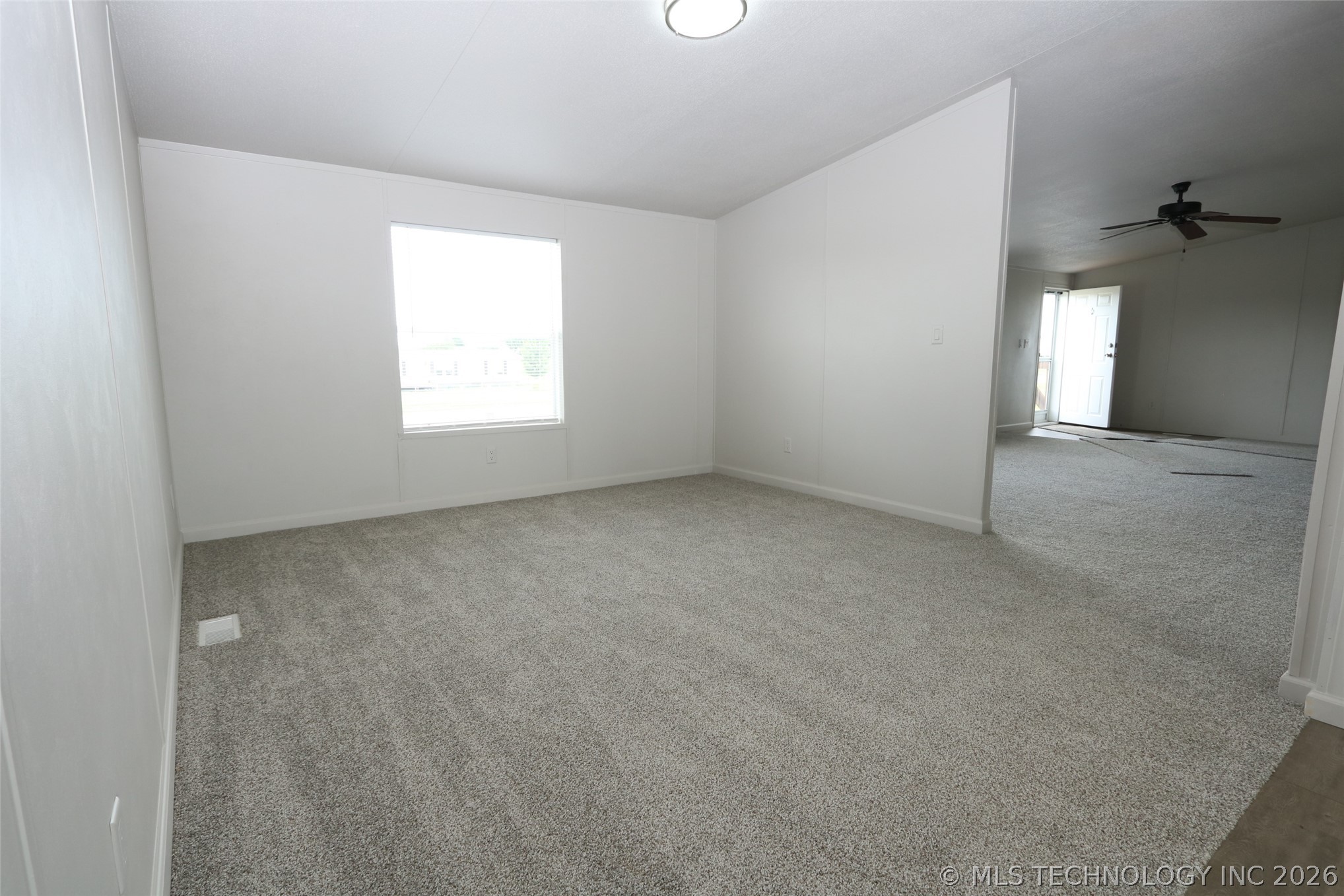 14067 Ridge Road Property Photo 11