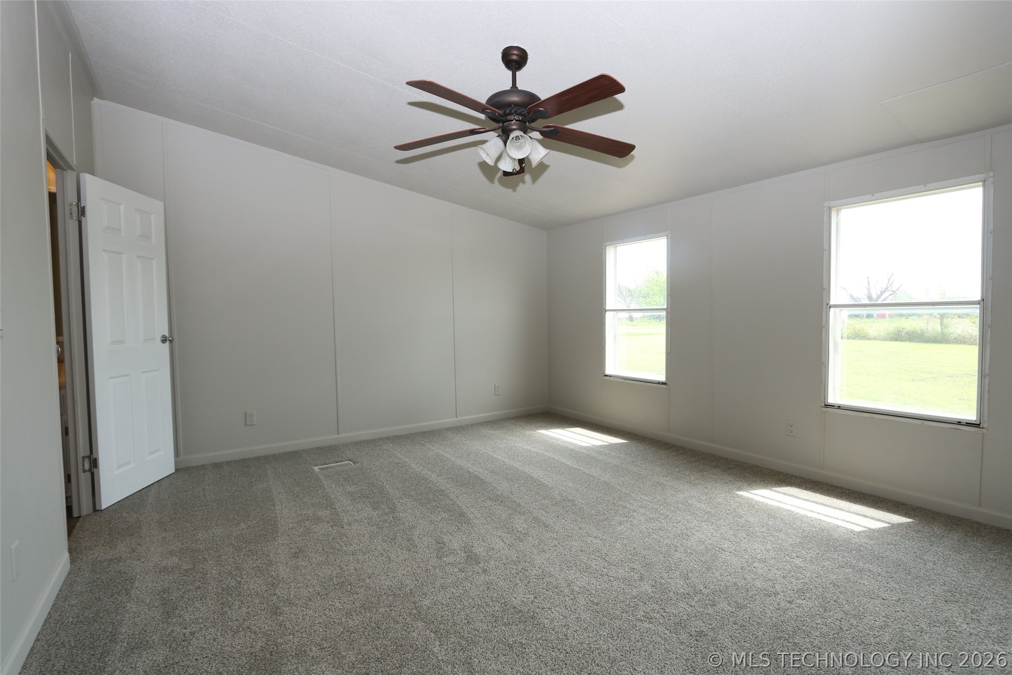 14067 Ridge Road Property Photo 17