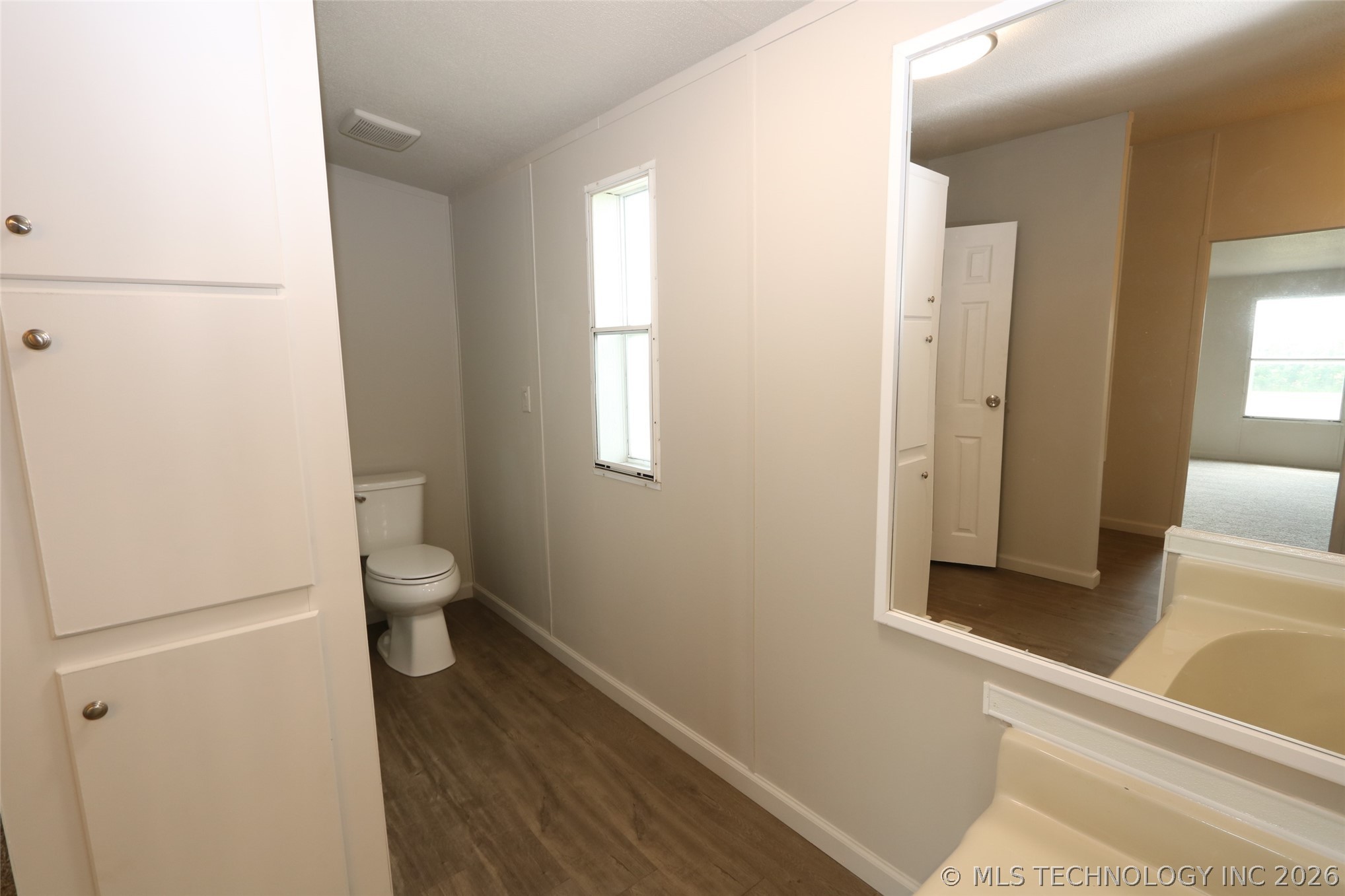14067 Ridge Road Property Photo 23