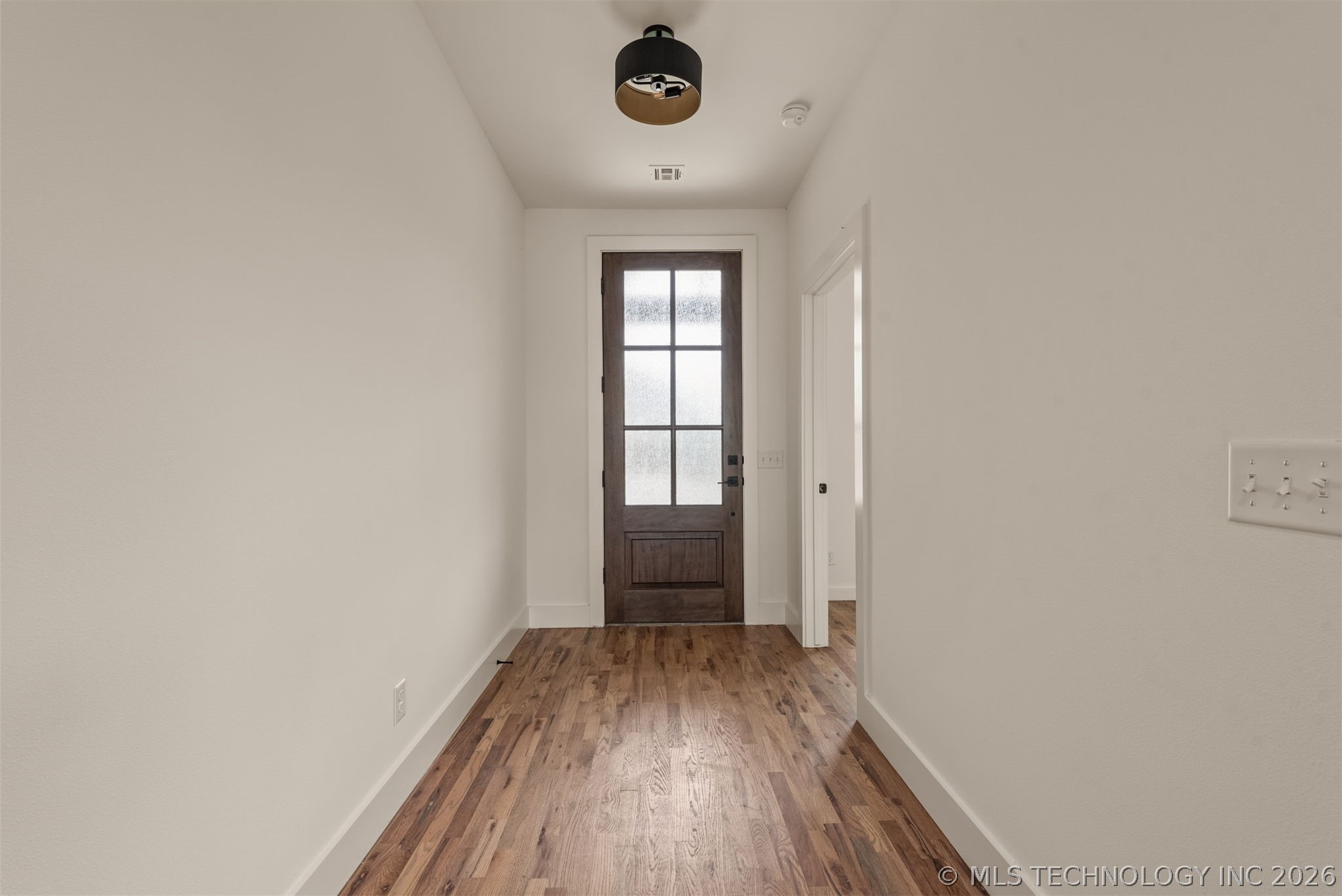 2402 E Northampton Street Property Photo 5