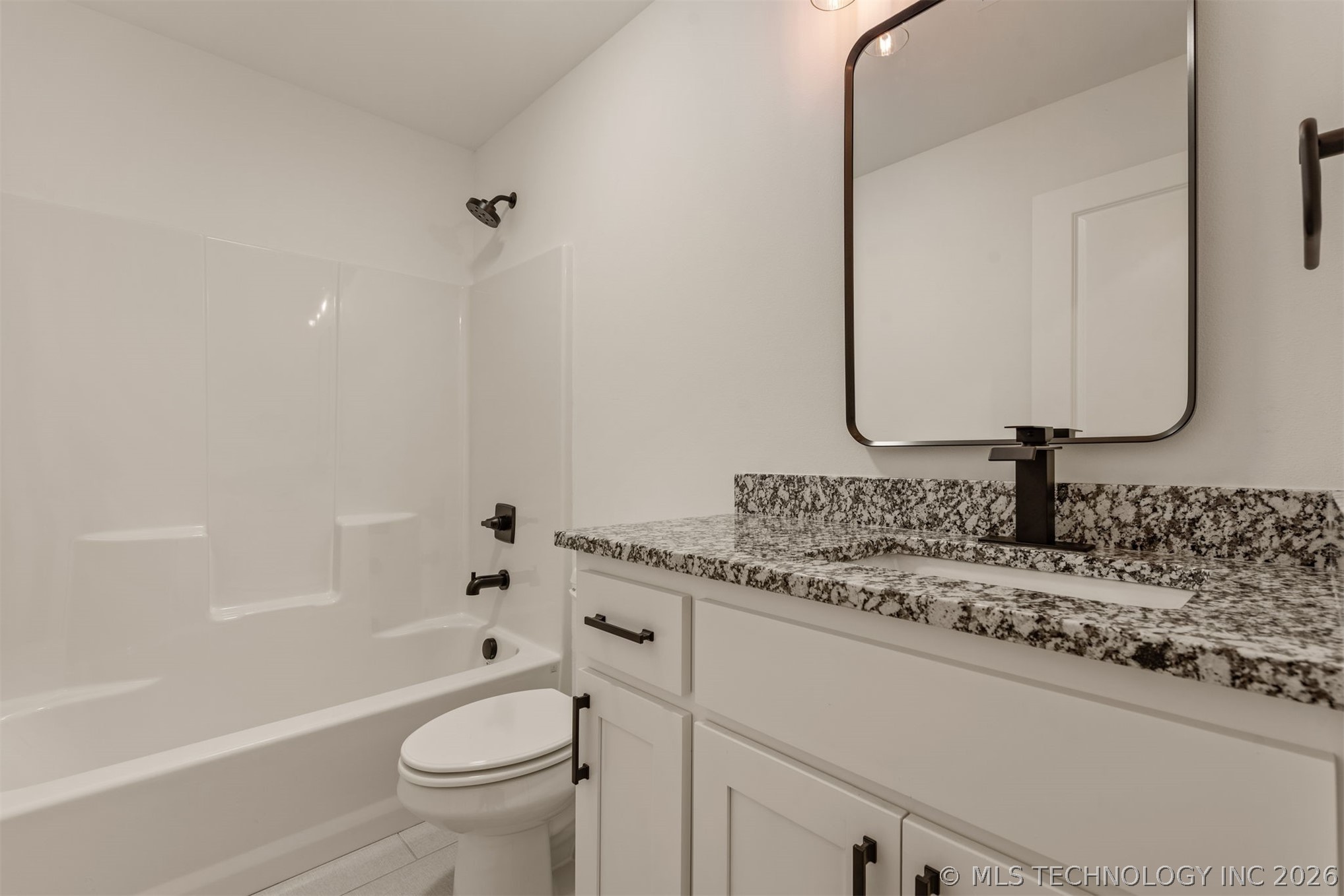 2402 E Northampton Street Property Photo 39