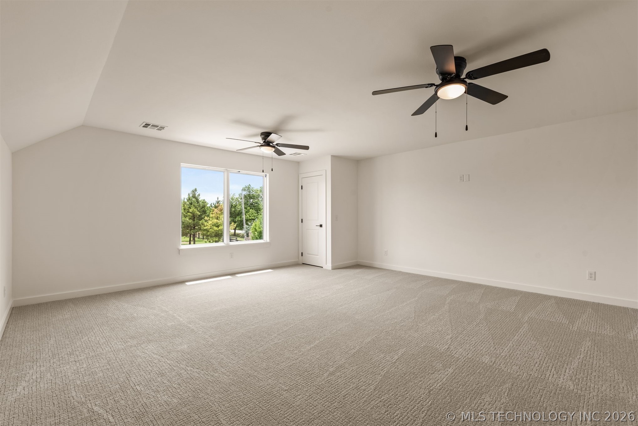 2402 E Northampton Street Property Photo 47