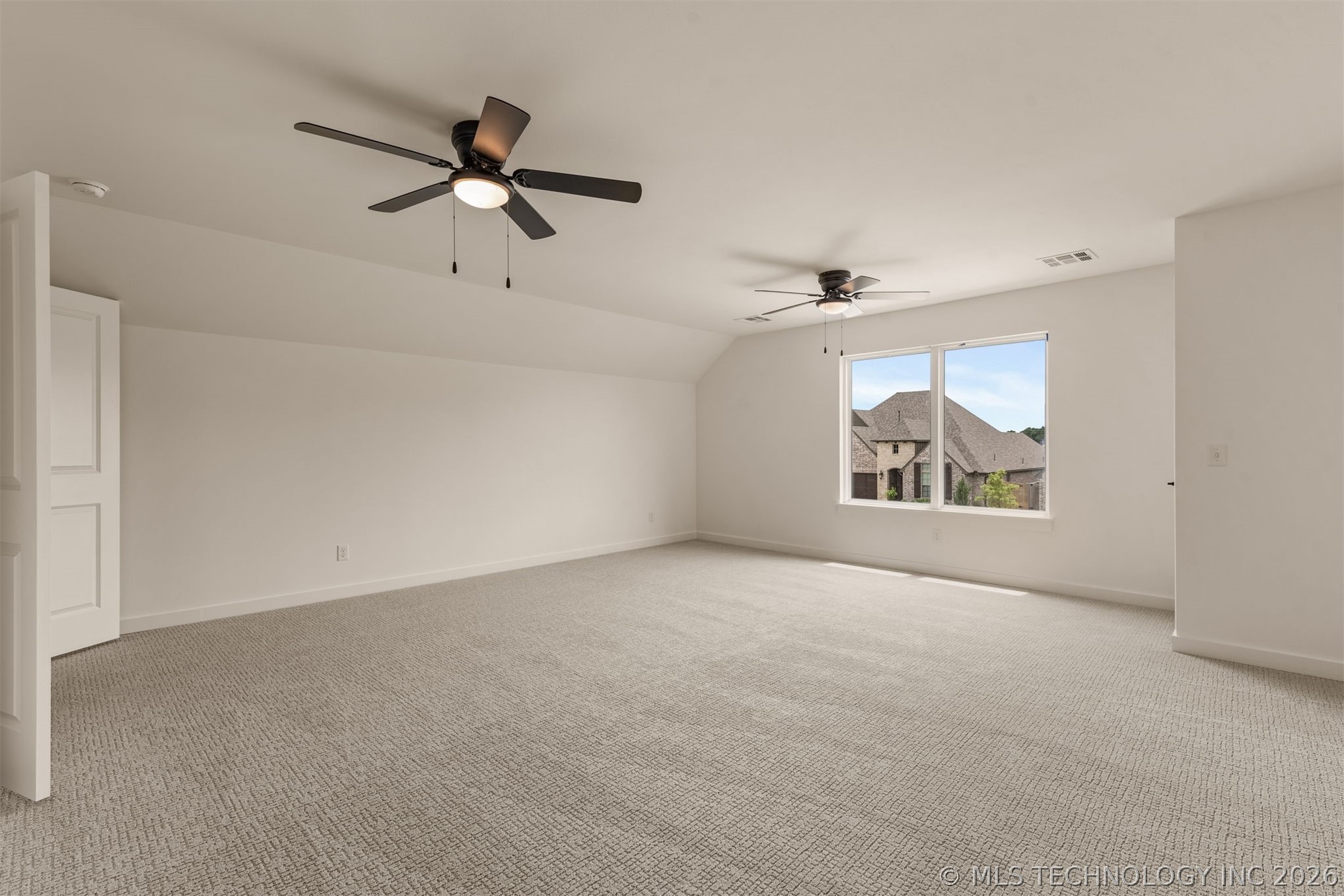 2402 E Northampton Street Property Photo 49