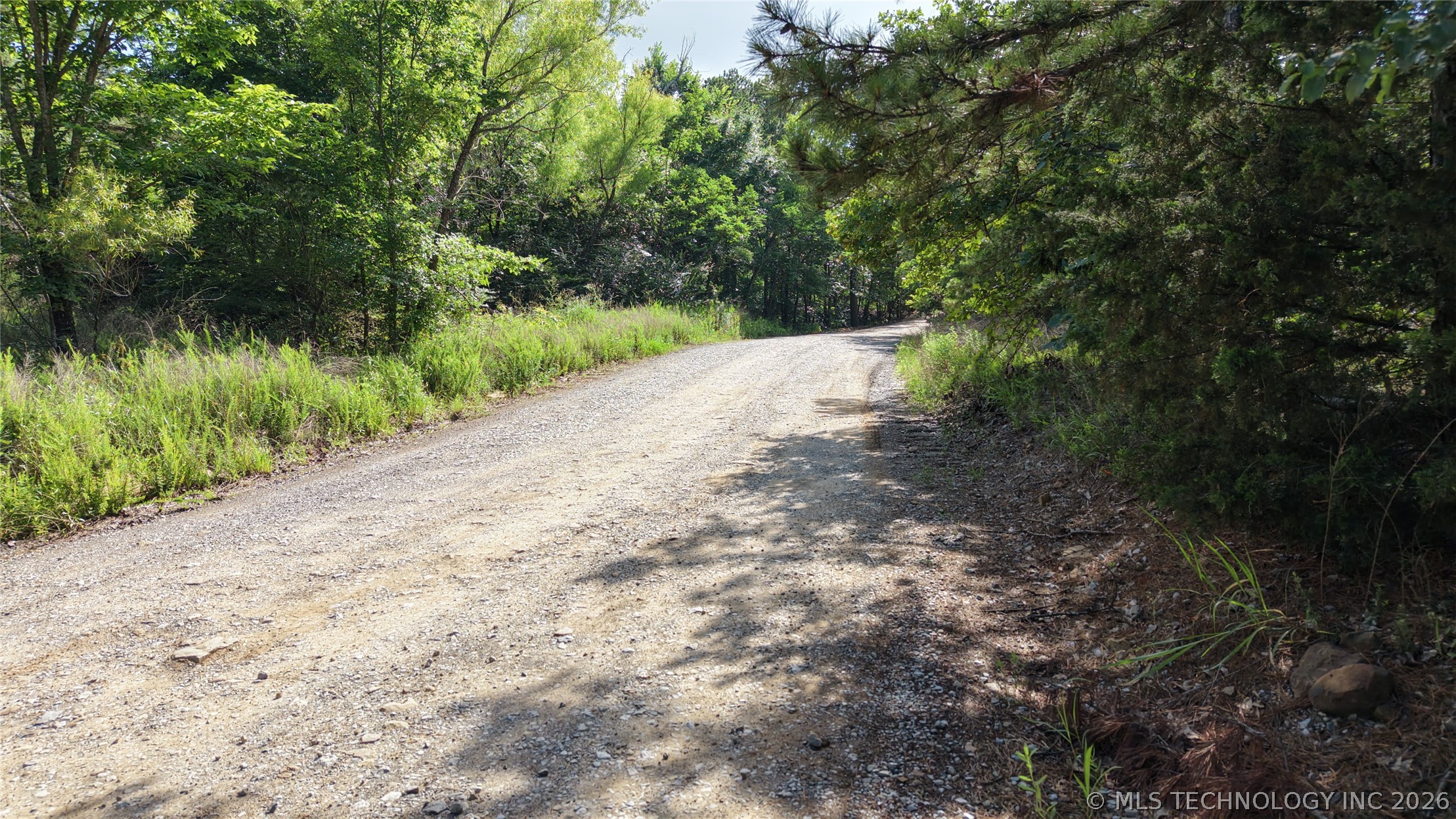 1060 Property Photo 6
