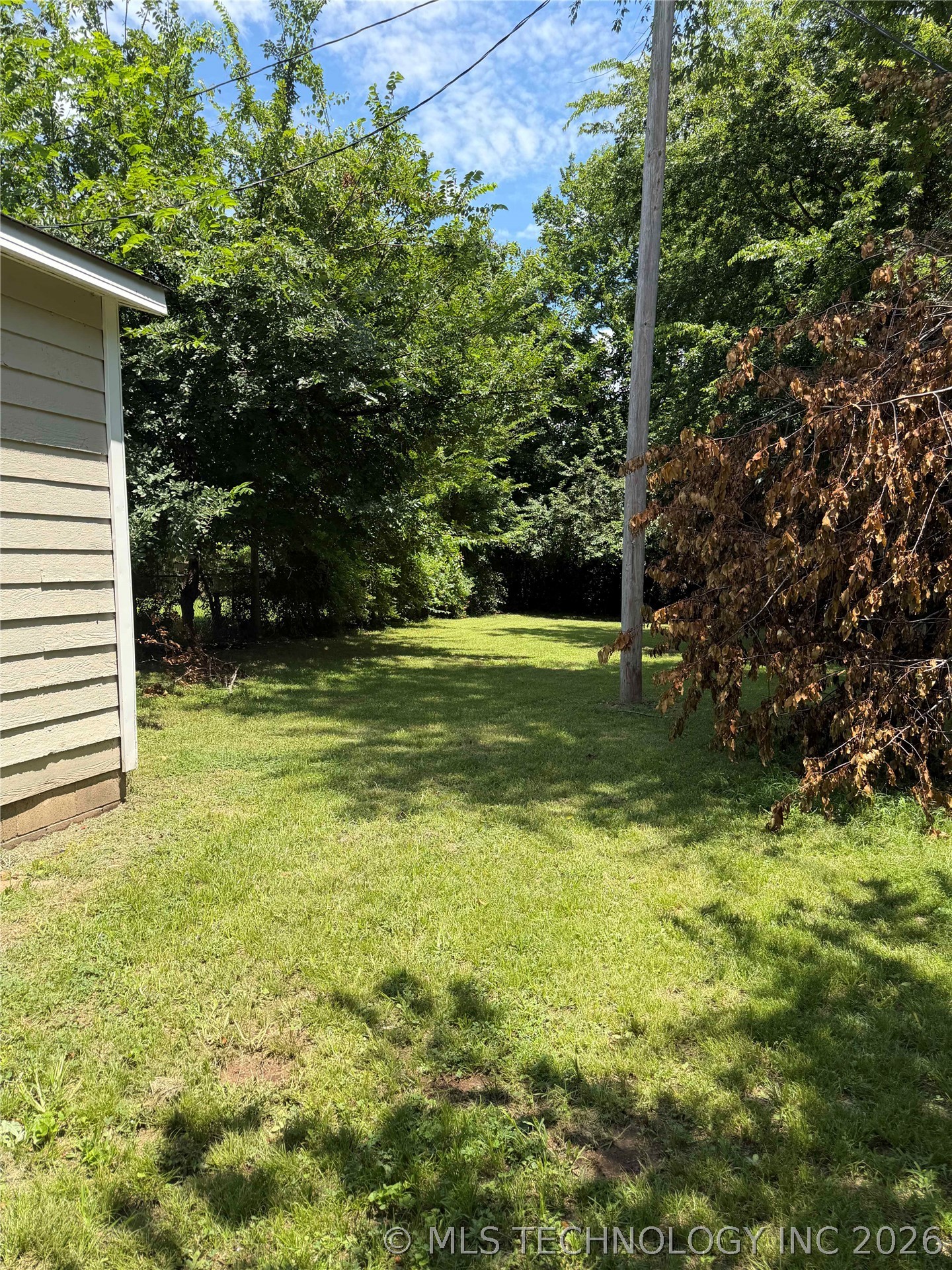 613 S Bluff Avenue Property Photo 12
