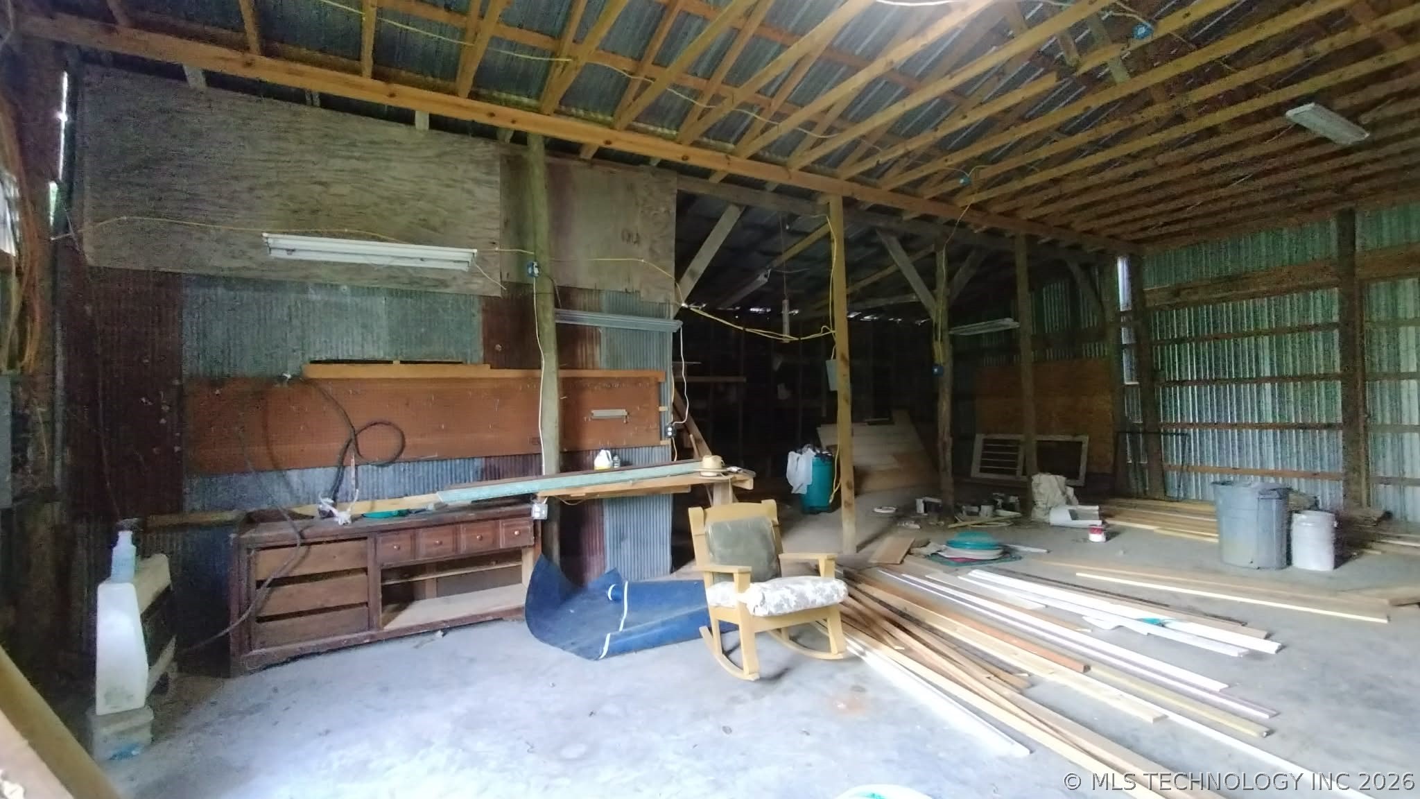 471195 E 713 Road Property Photo 32