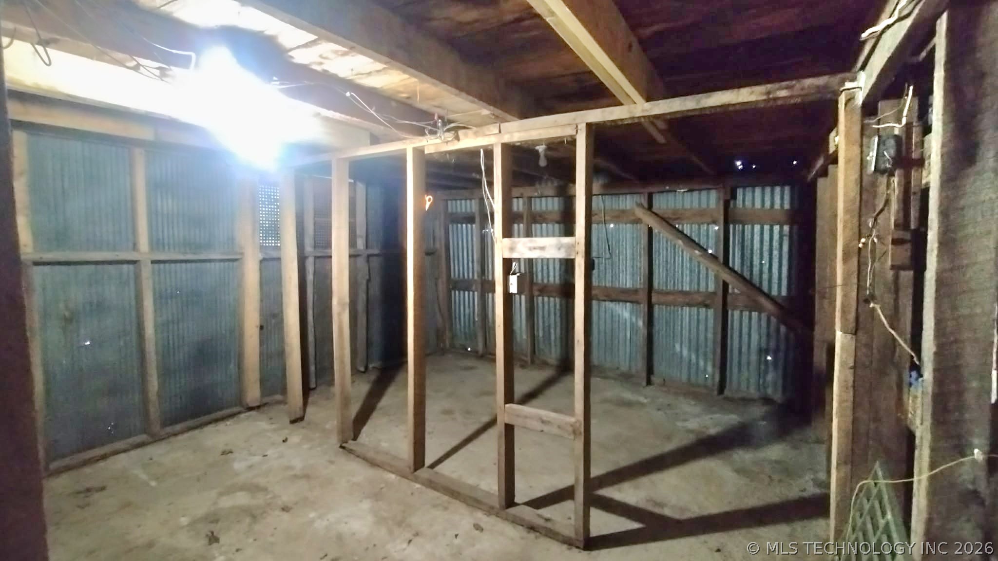 471195 E 713 Road Property Photo 35