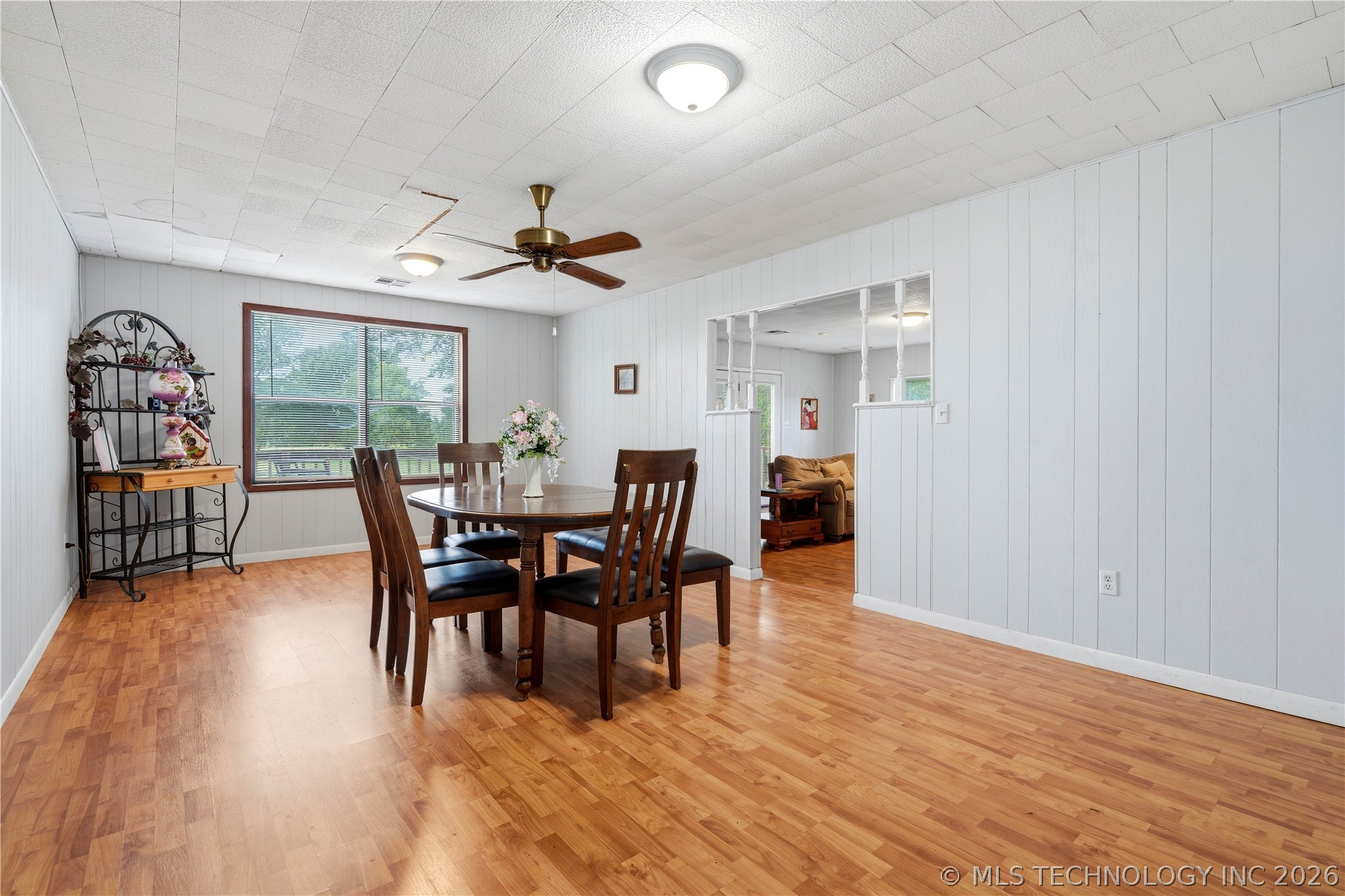 445312 Hwy 10a Property Photo 33