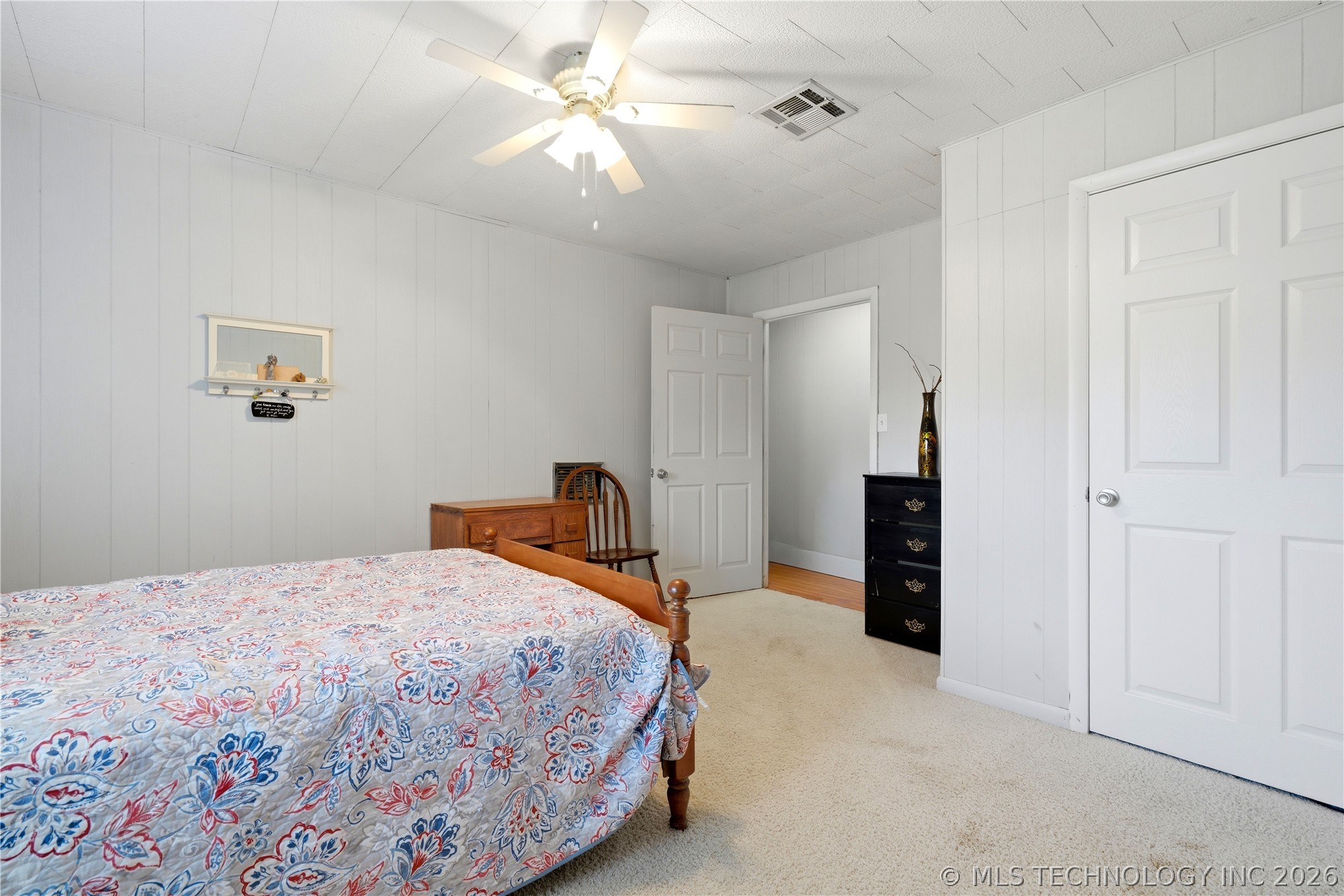 445312 Hwy 10a Property Photo 40
