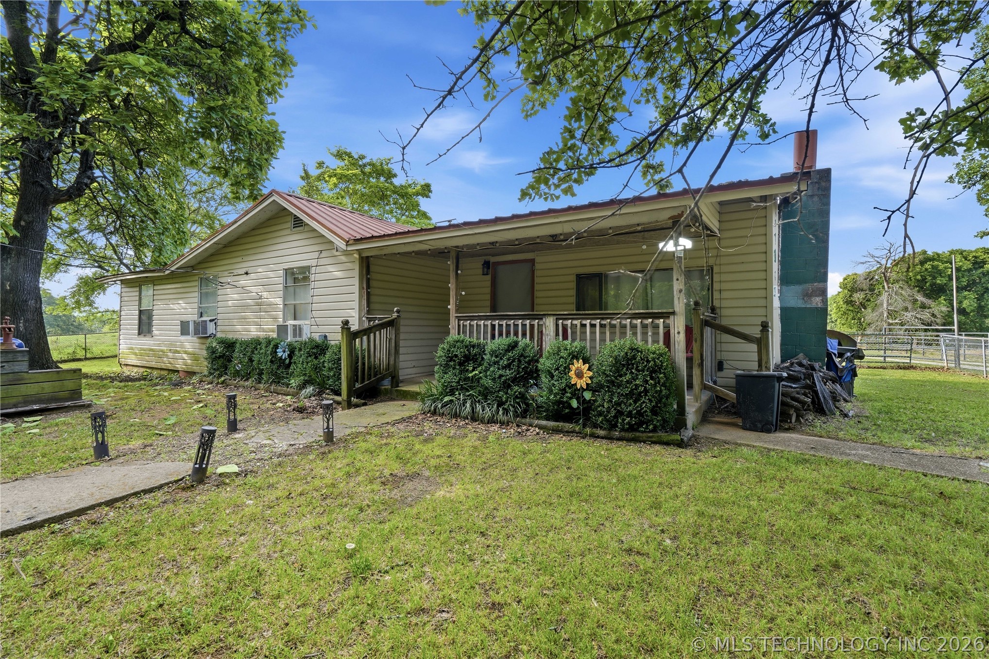 445312 Hwy 10a Property Photo 48