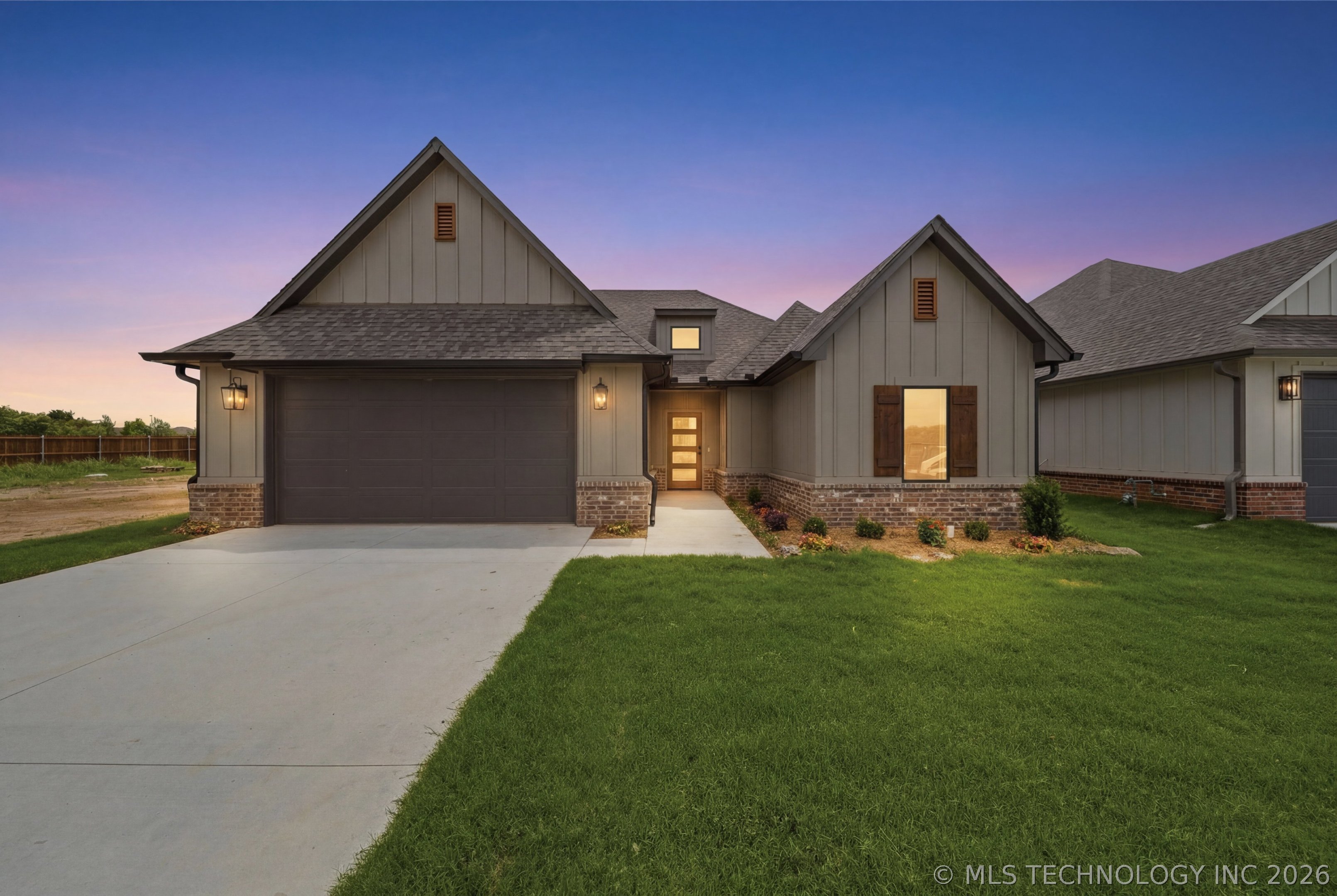 1005 S Chickasaw Street Property Photo 2