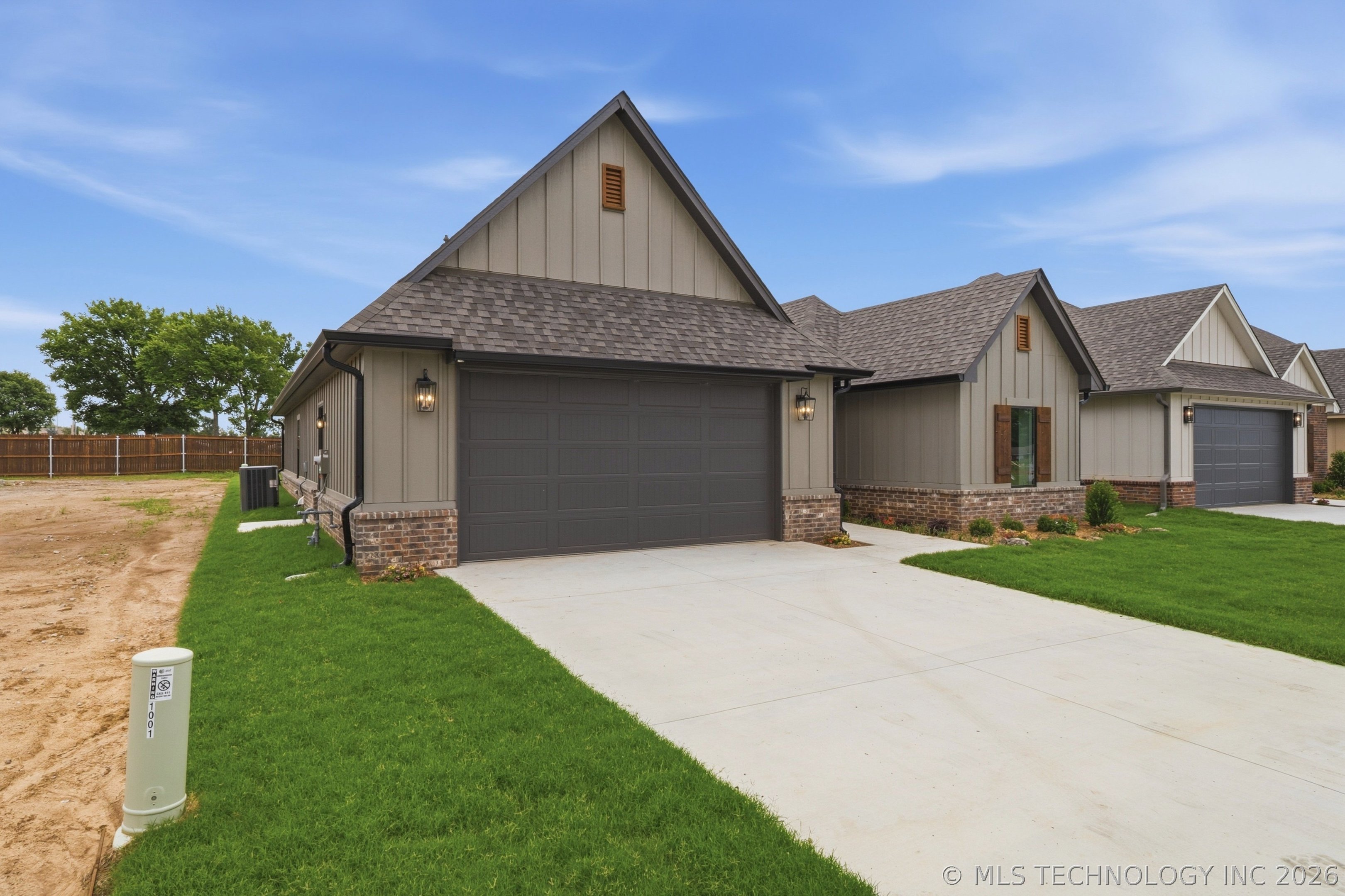 1005 S Chickasaw Street Property Photo 4