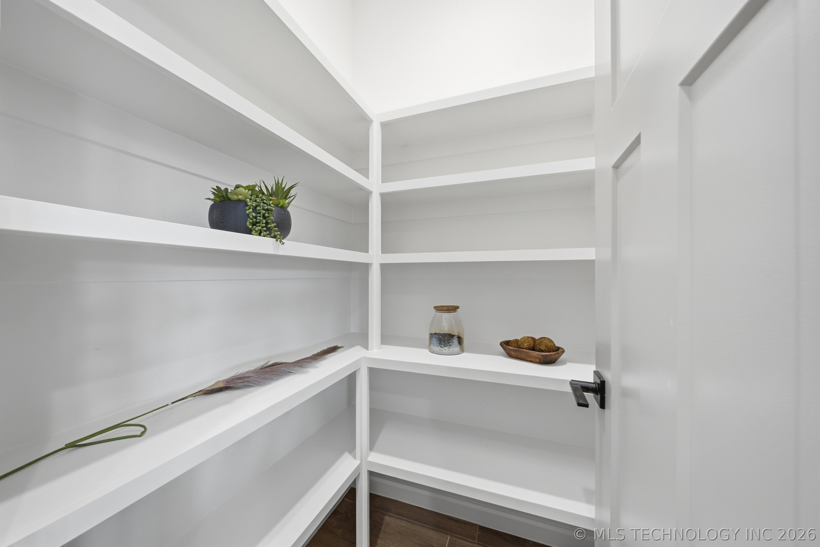 1005 S Chickasaw Street Property Photo 17