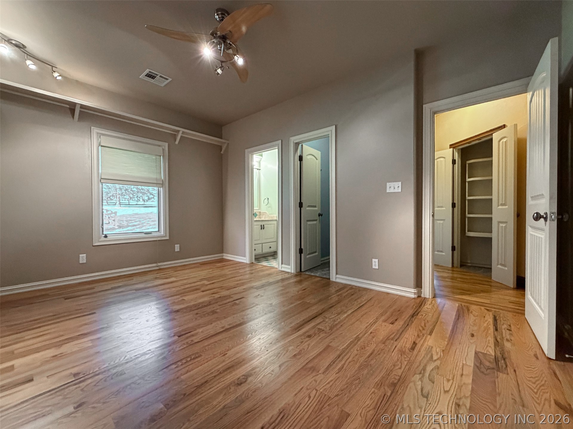 3401 N 17th W Property Photo 26