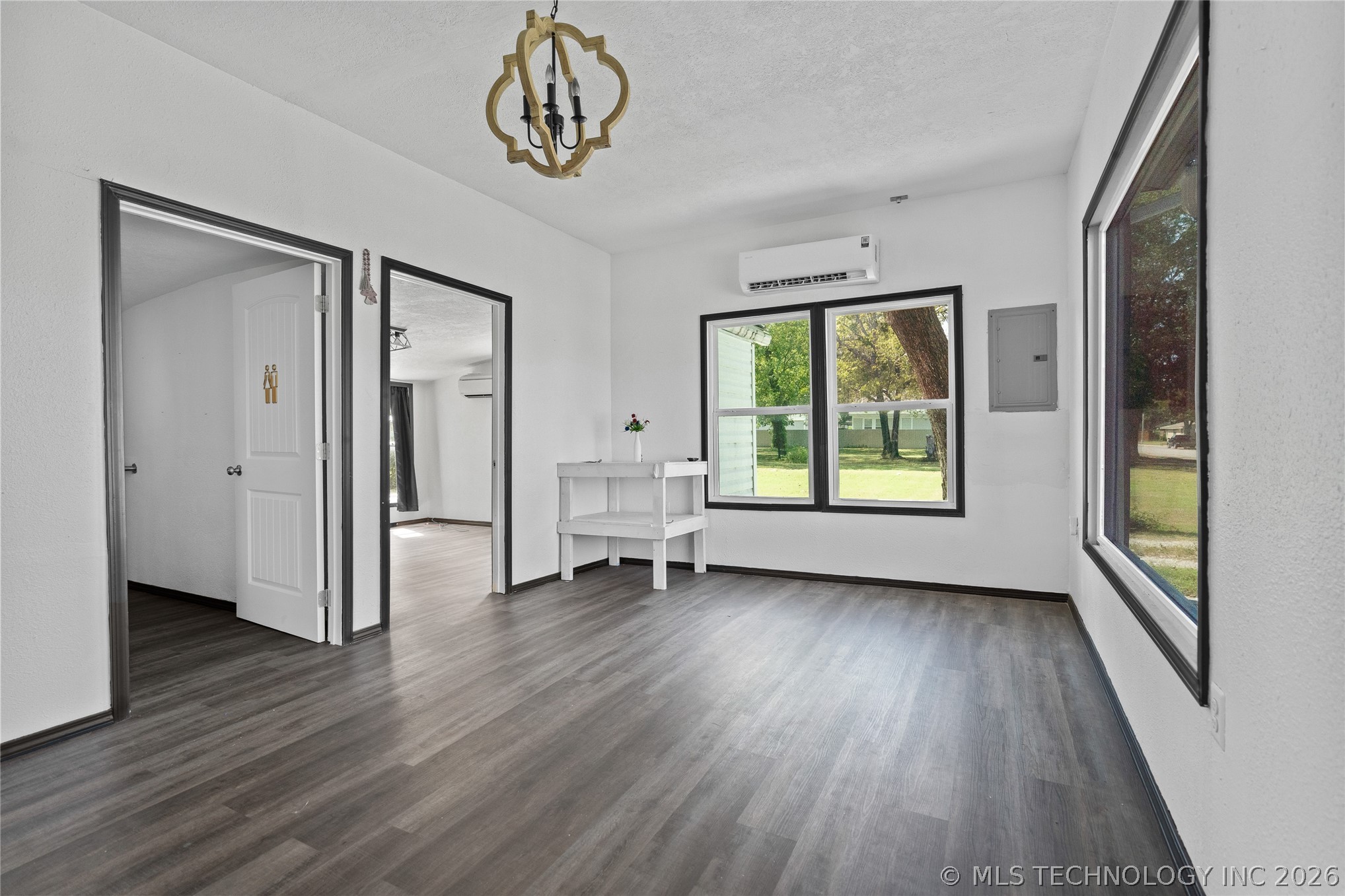 10 5th Avenue Nw Property Photo 4