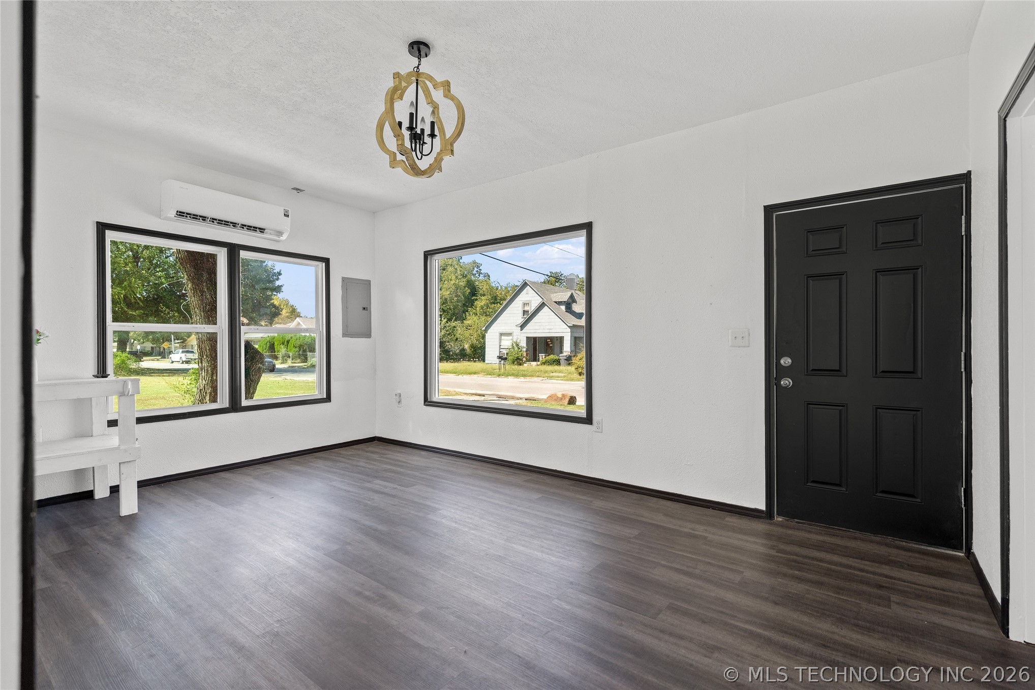 10 5th Avenue Nw Property Photo 5