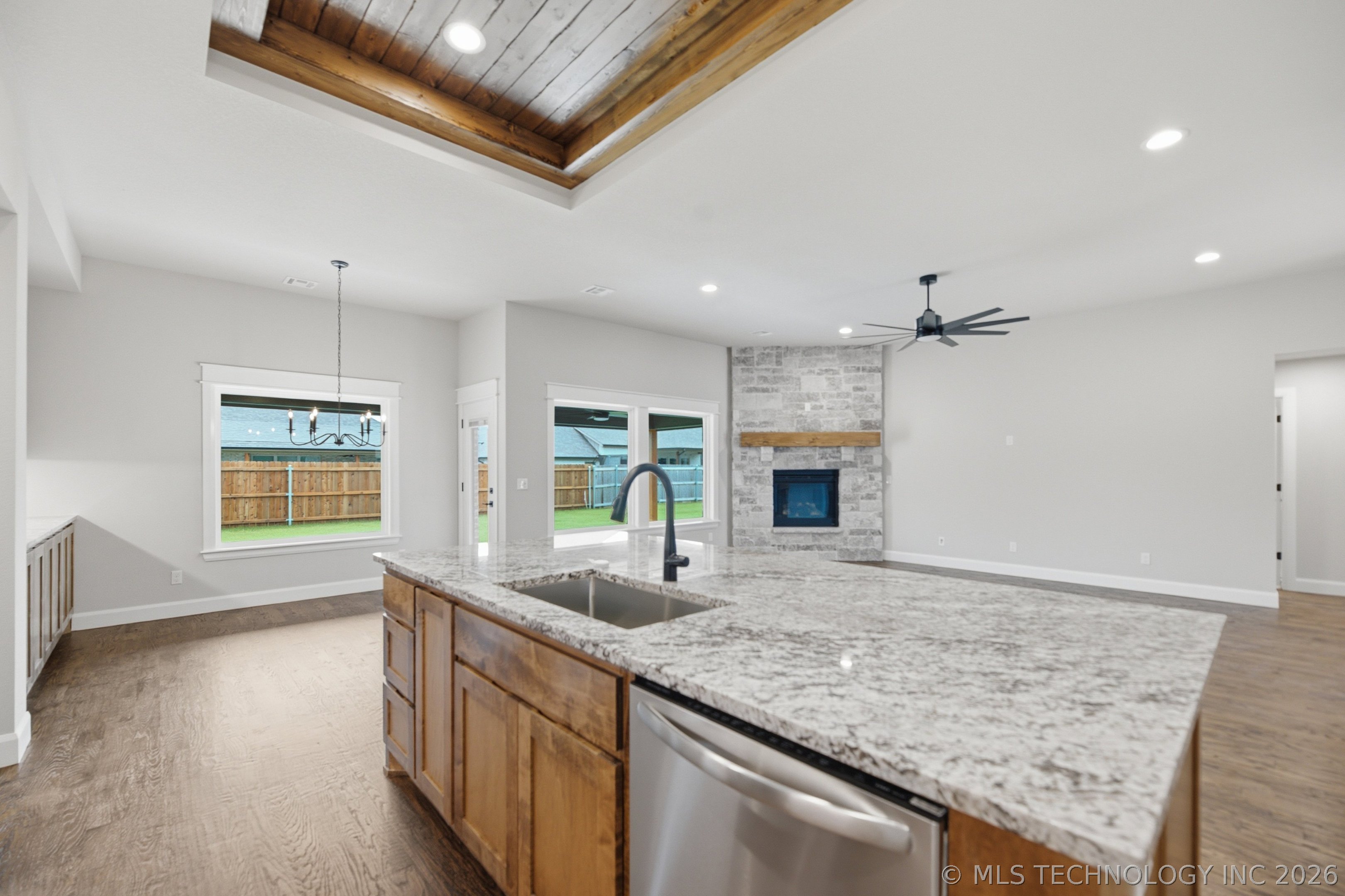 22904 E 106th Place S Property Photo 14