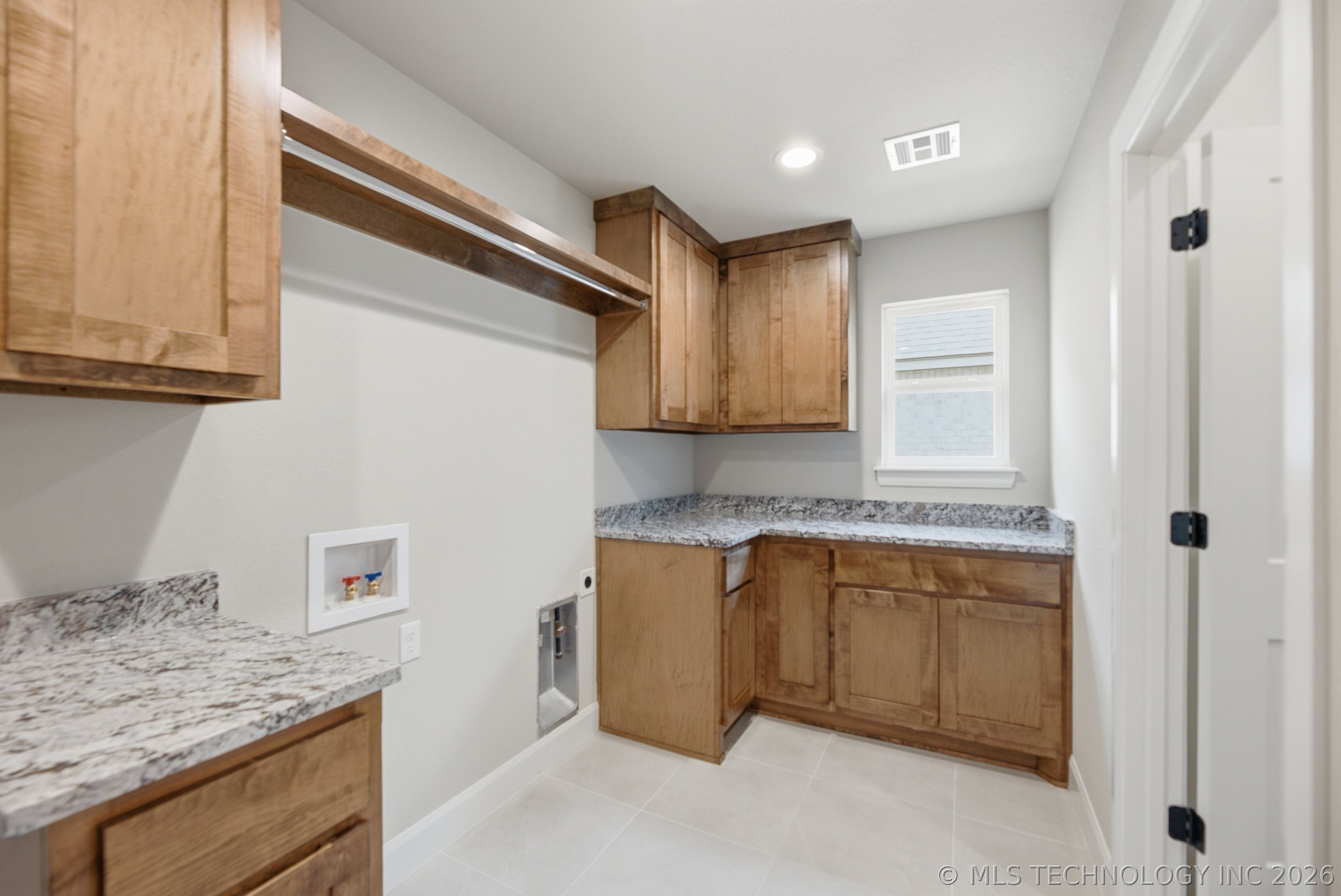 22904 E 106th Place S Property Photo 21