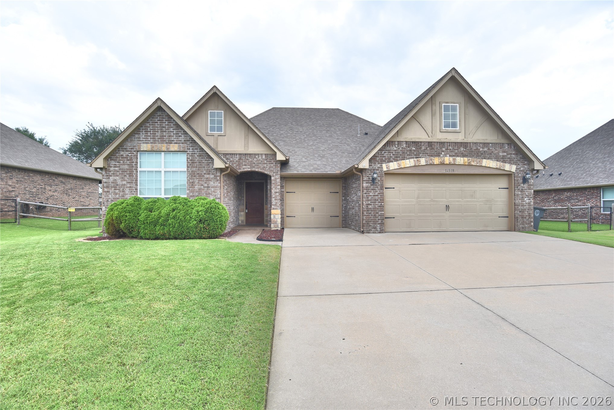 17519 E 45th Place Property Photo 1