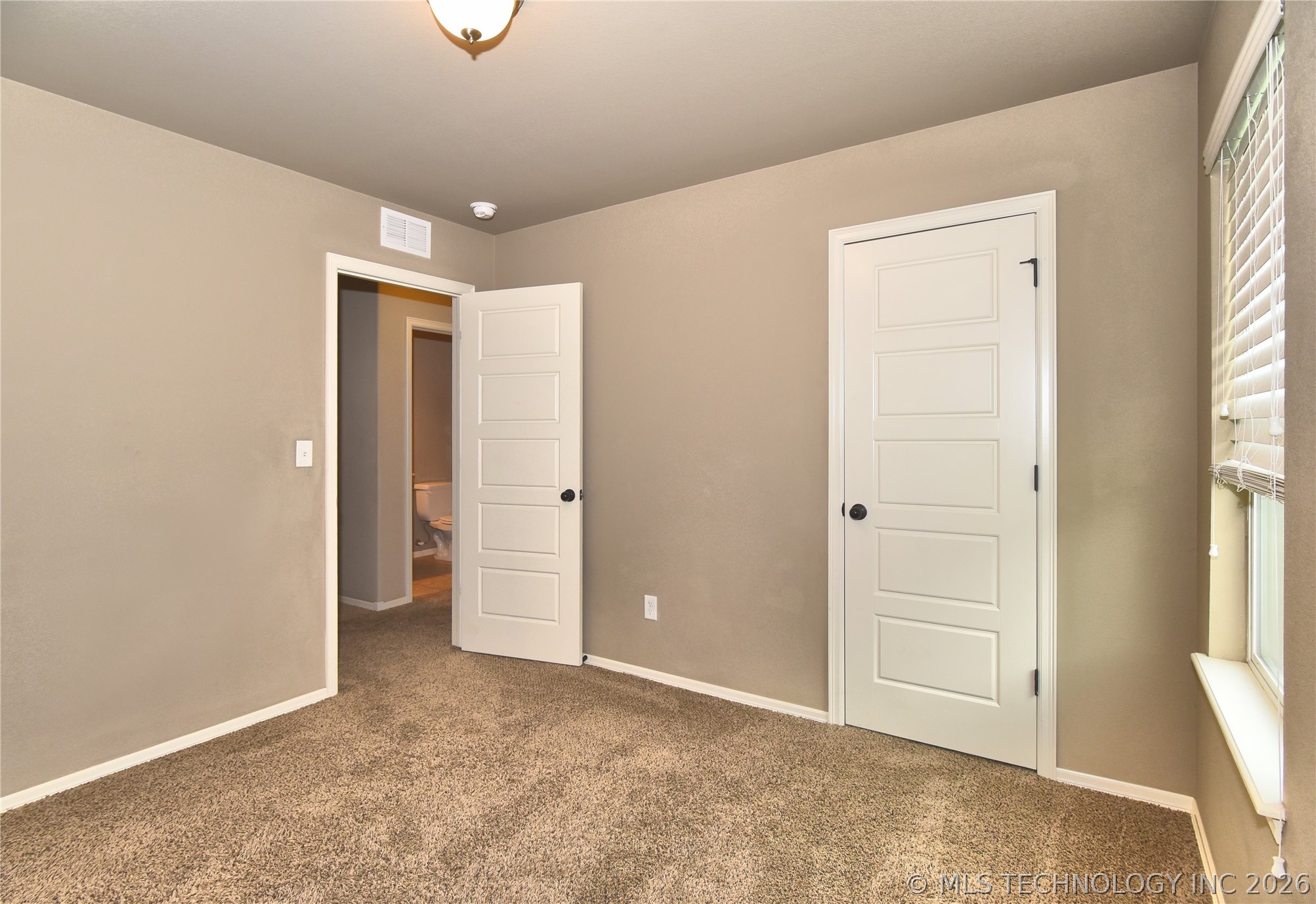 17519 E 45th Place Property Photo 23