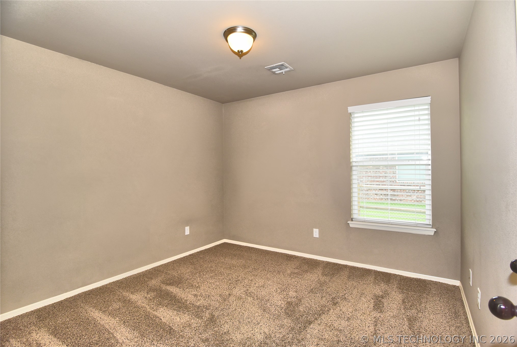 17519 E 45th Place Property Photo 24