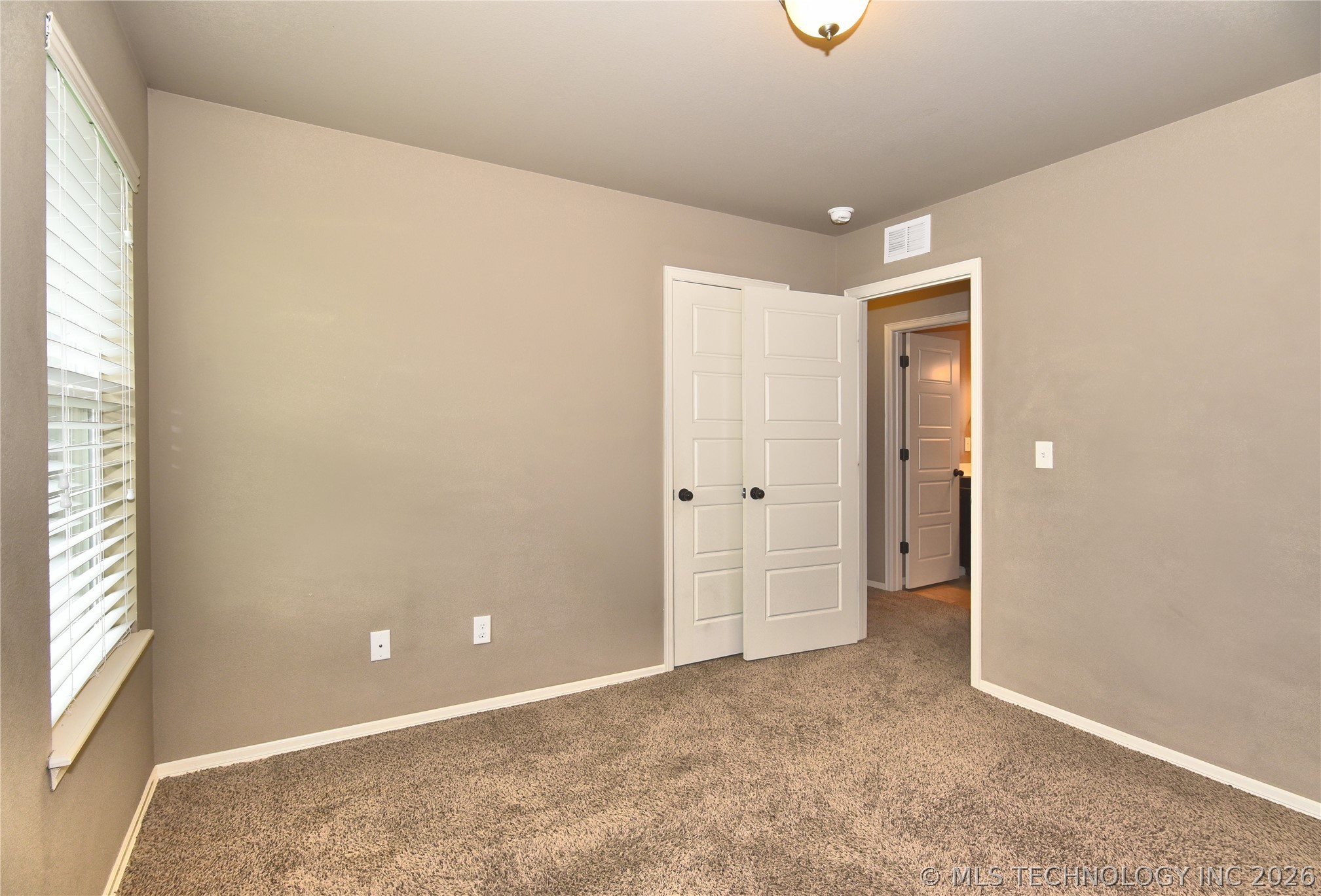 17519 E 45th Place Property Photo 25