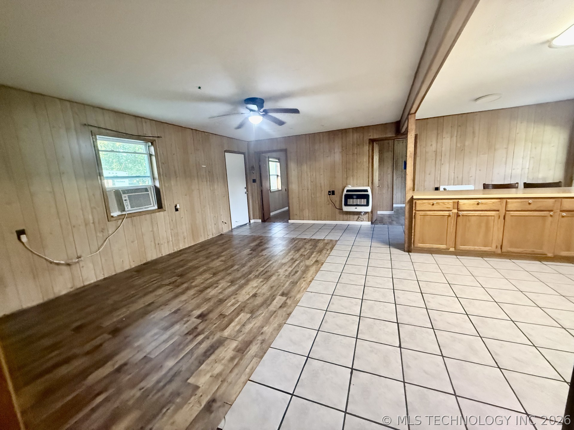 478 E Main Street Property Photo 5