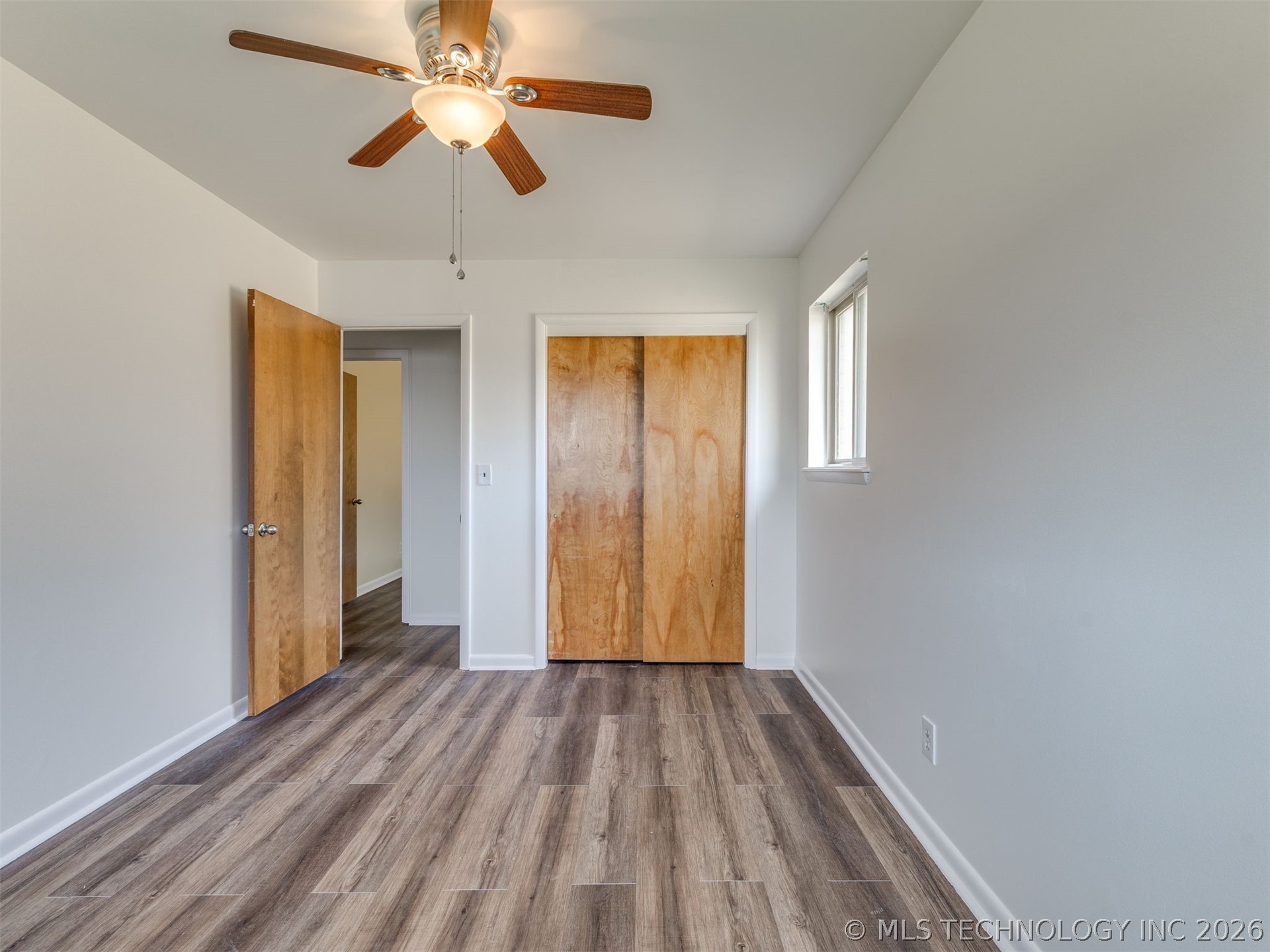 5910 E 36th Street Property Photo 21