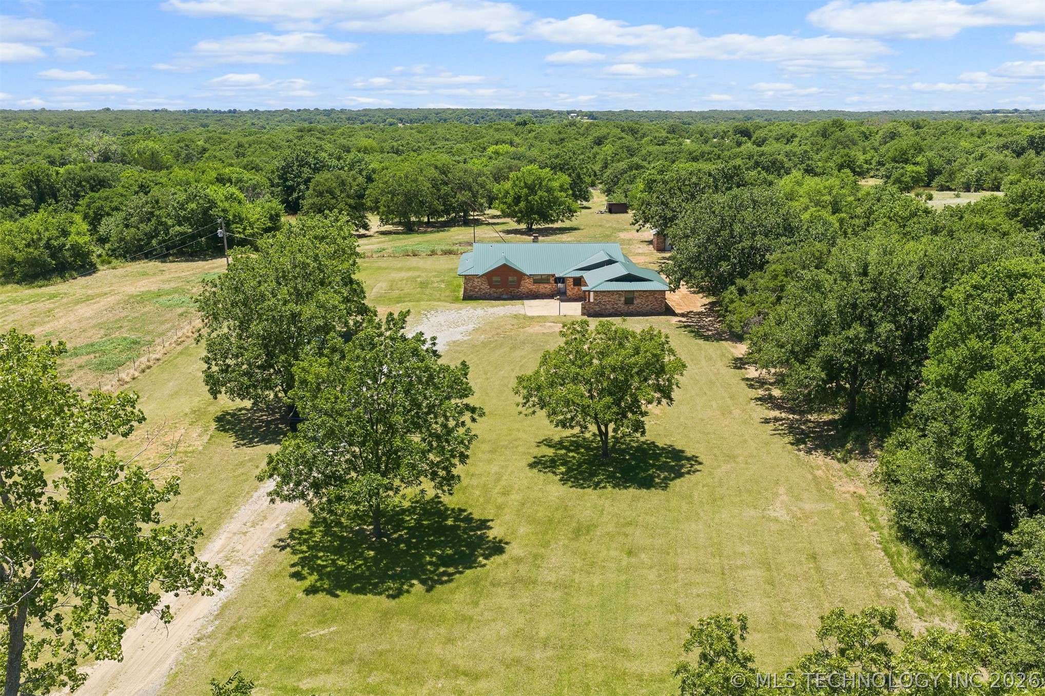 29274 Highway 74 Property Photo 1
