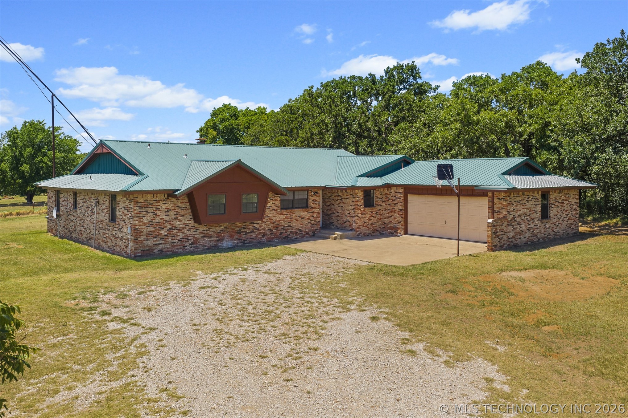29274 Highway 74 Property Photo 5