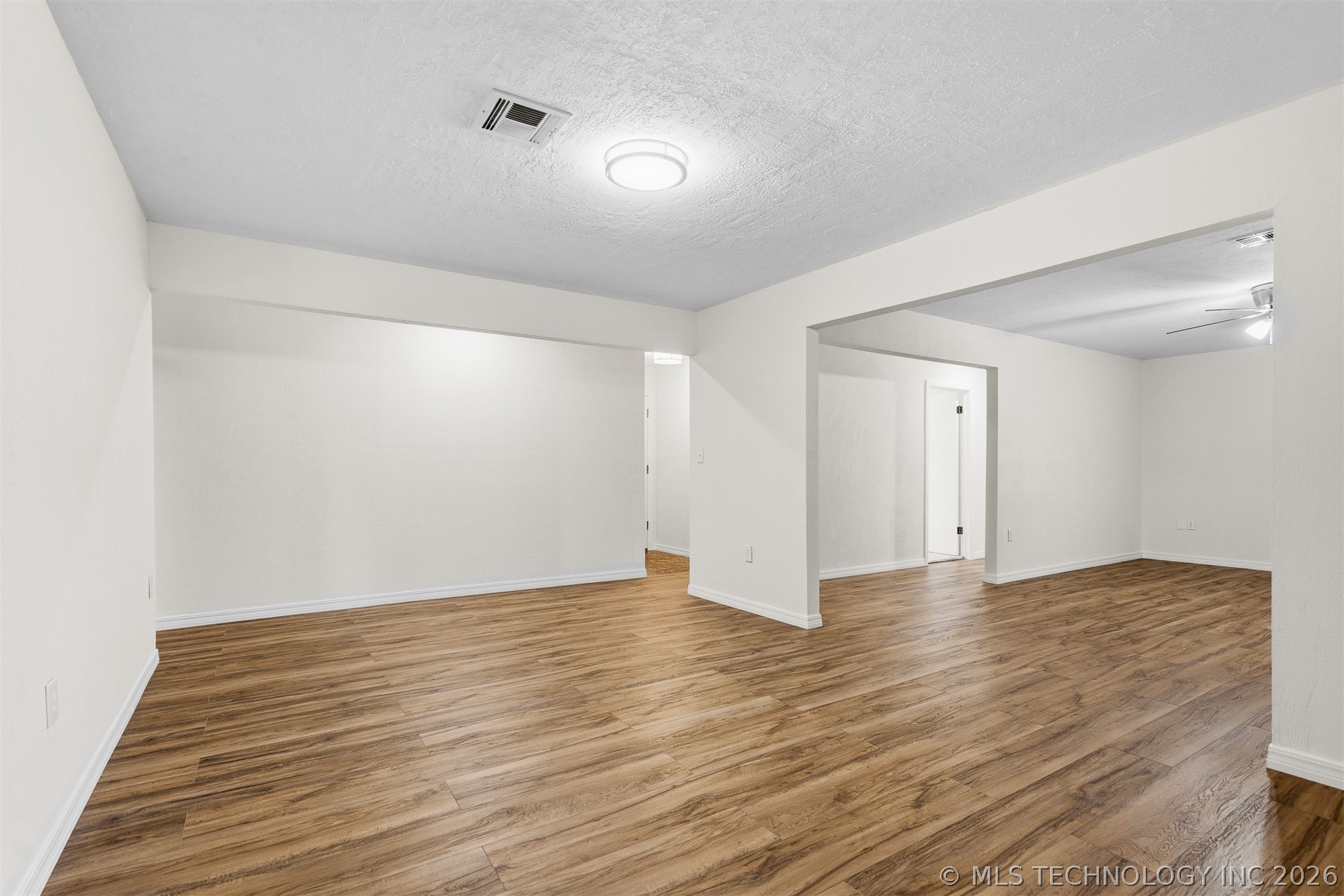 29274 Highway 74 Property Photo 12