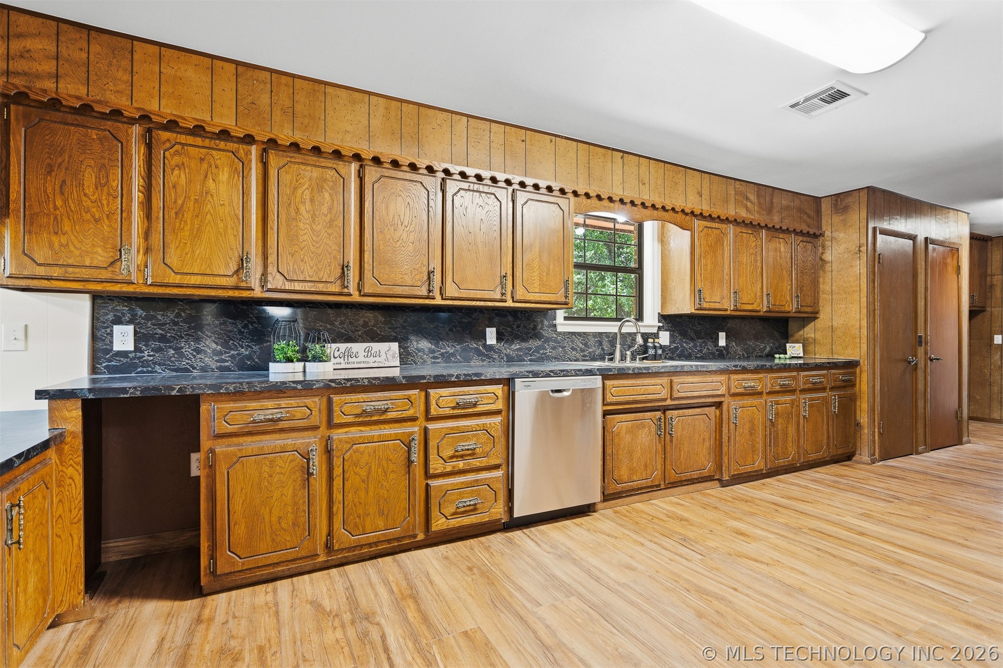 29274 Highway 74 Property Photo 16