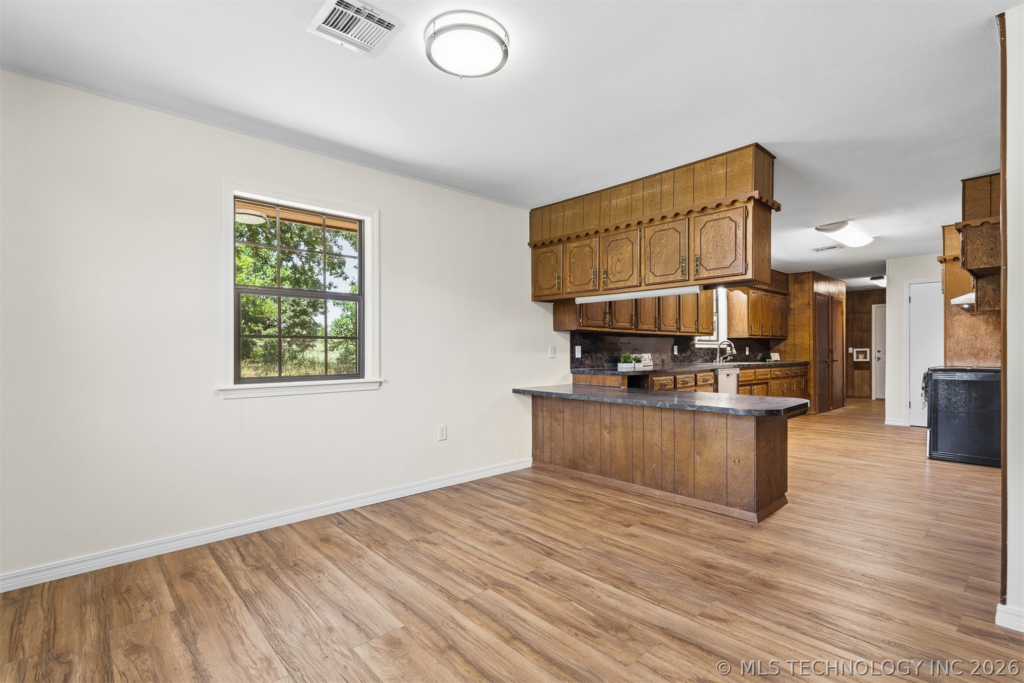 29274 Highway 74 Property Photo 19
