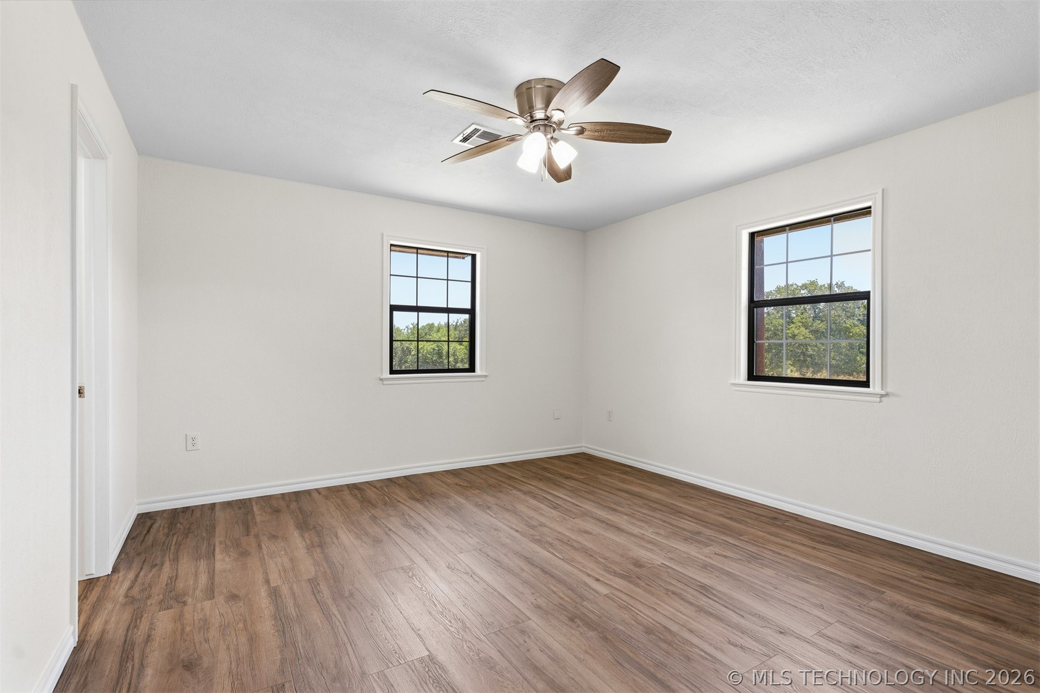 29274 Highway 74 Property Photo 25
