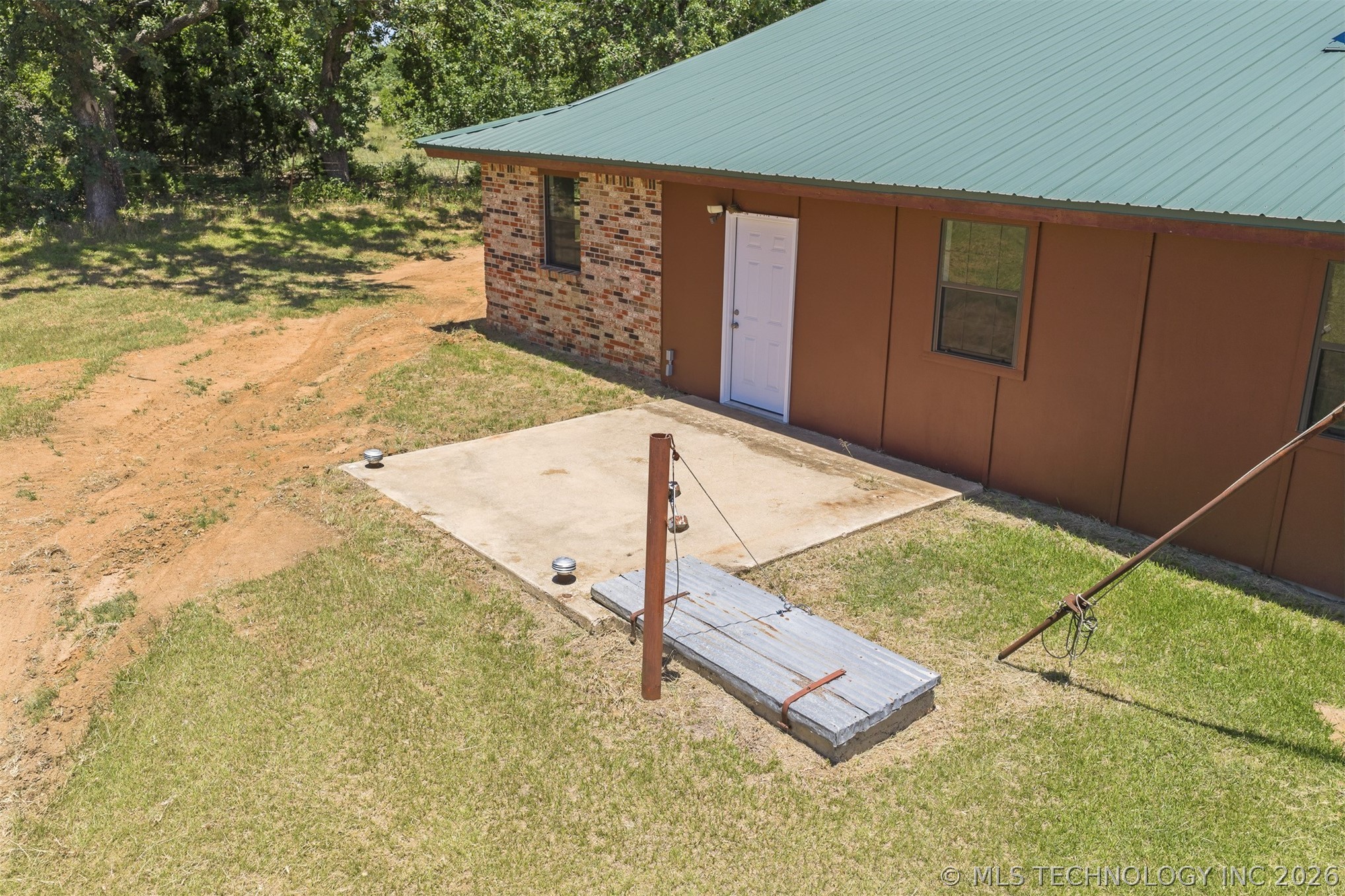 29274 Highway 74 Property Photo 42