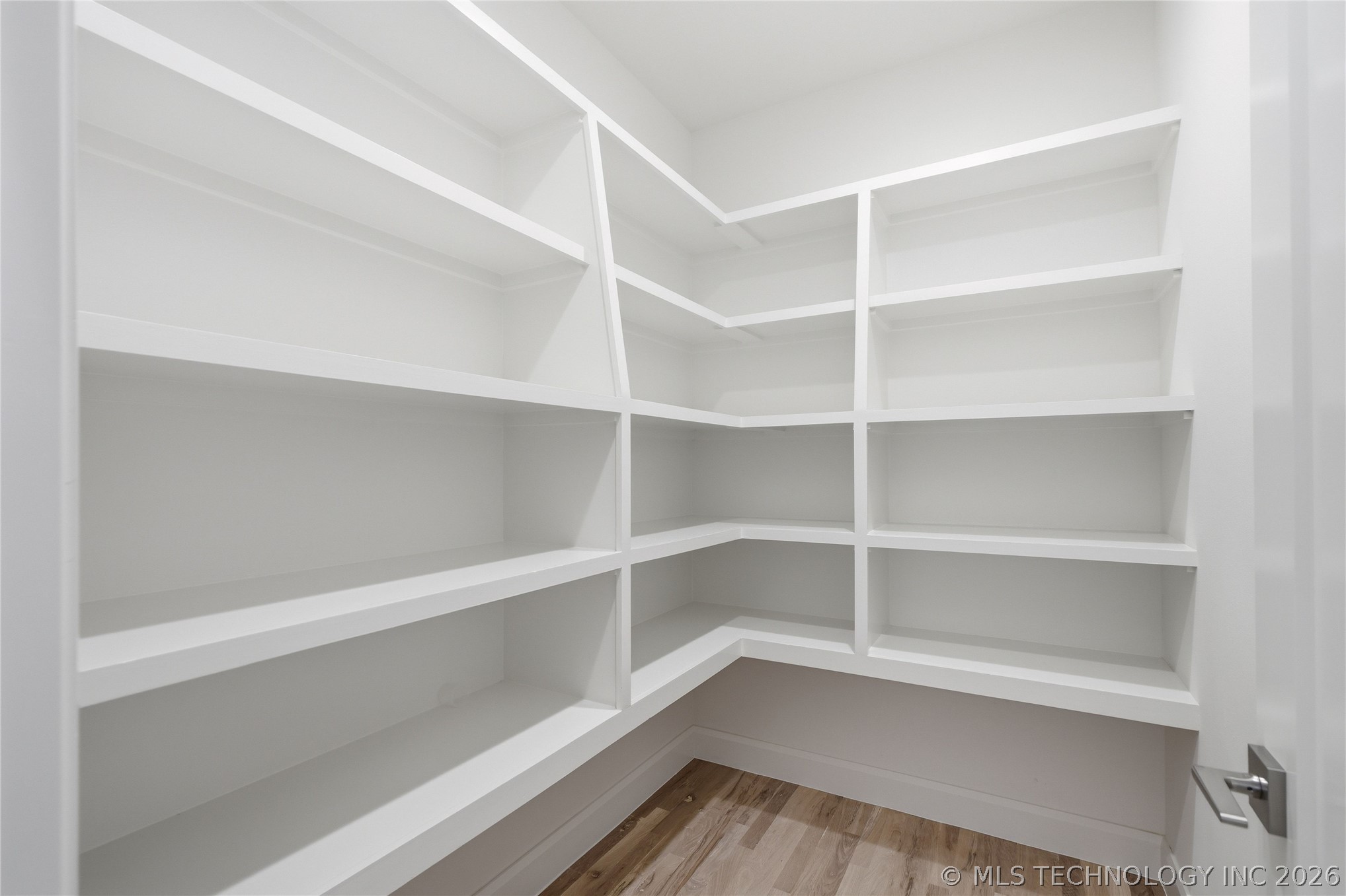 2714 Hickory Ridge Drive Property Photo 17