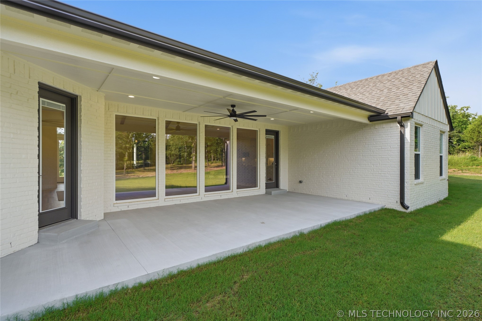 2714 Hickory Ridge Drive Property Photo 32