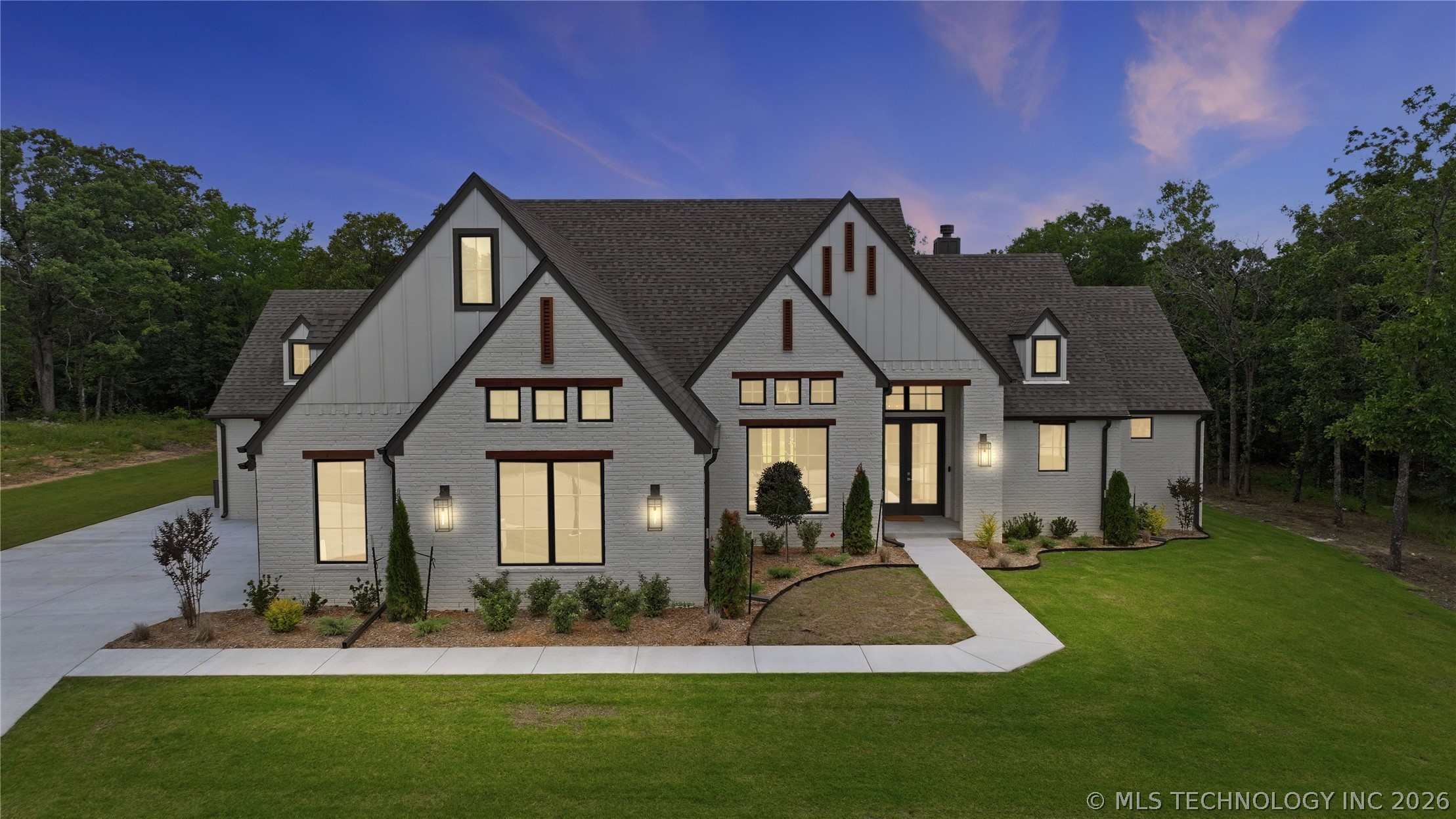 2714 Hickory Ridge Drive Property Photo 35