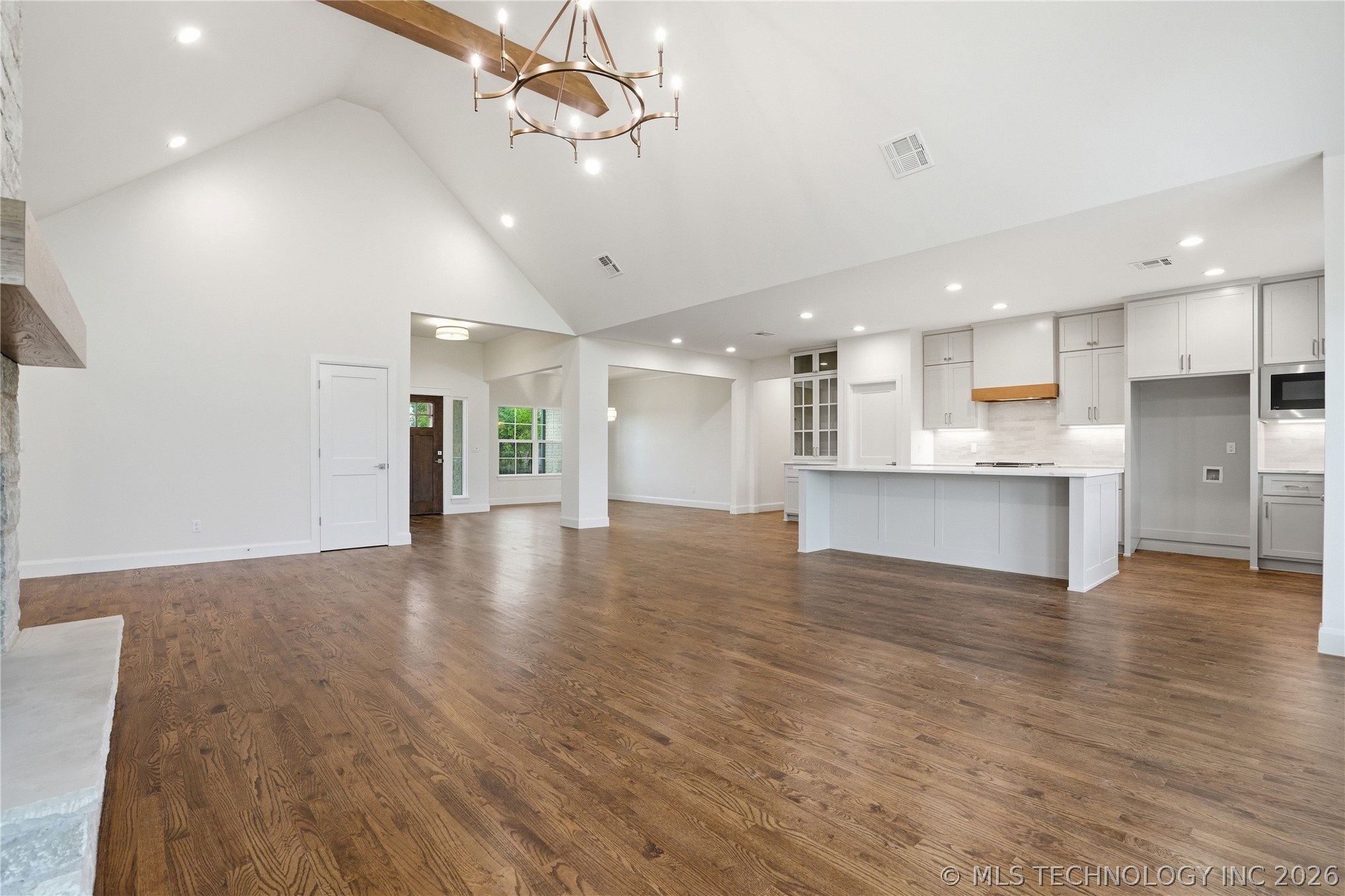 1831 E 44th Street Property Photo 11