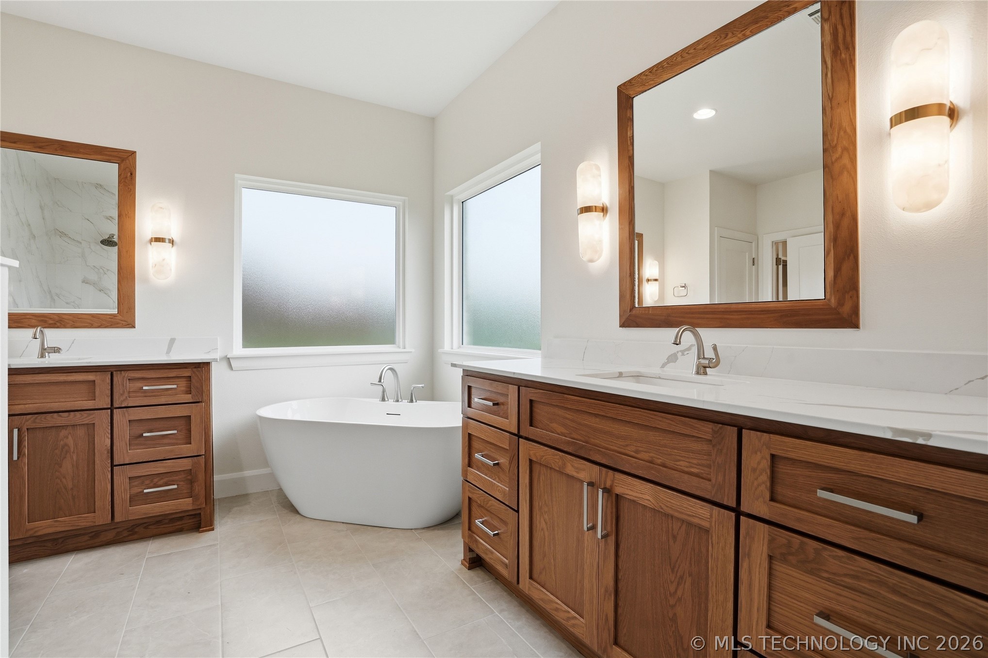 1831 E 44th Street Property Photo 26