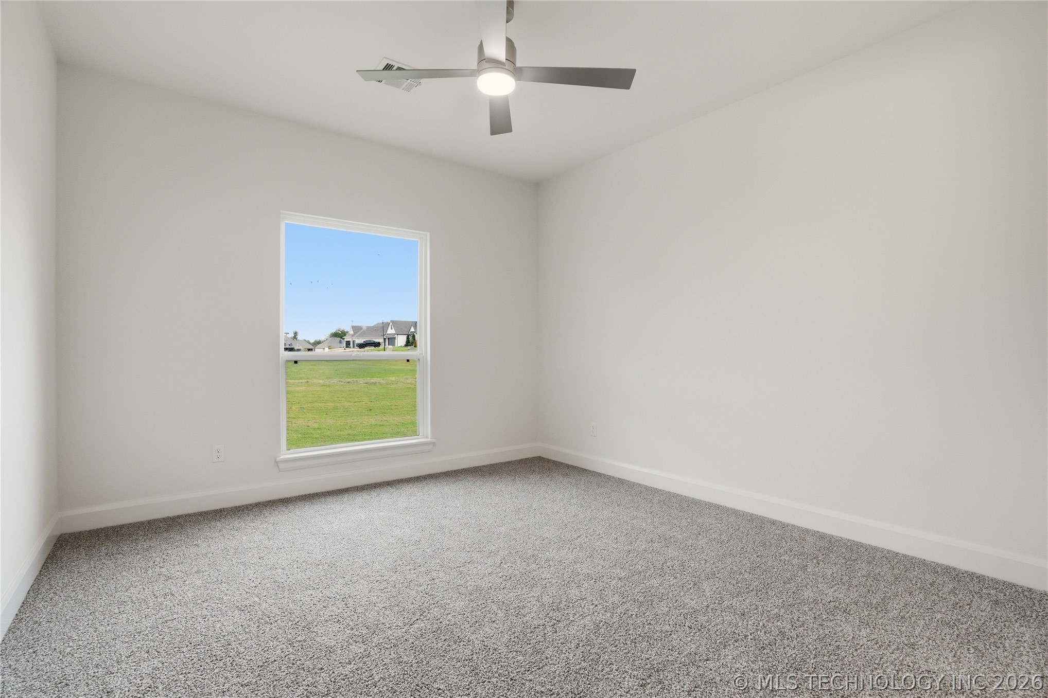 1831 E 44th Street Property Photo 35