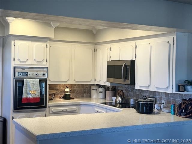 1901 Mockingbird Property Photo 9