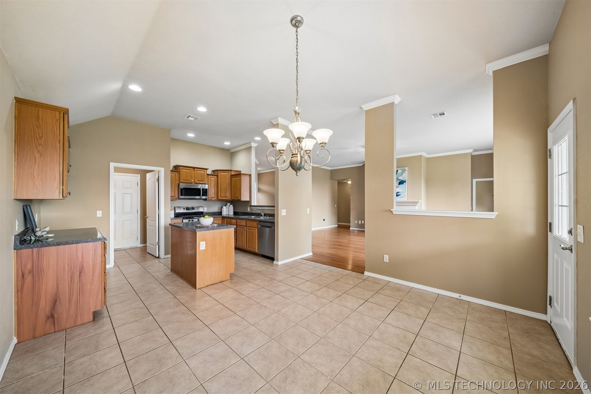 5309 Richmond Drive Property Photo 13