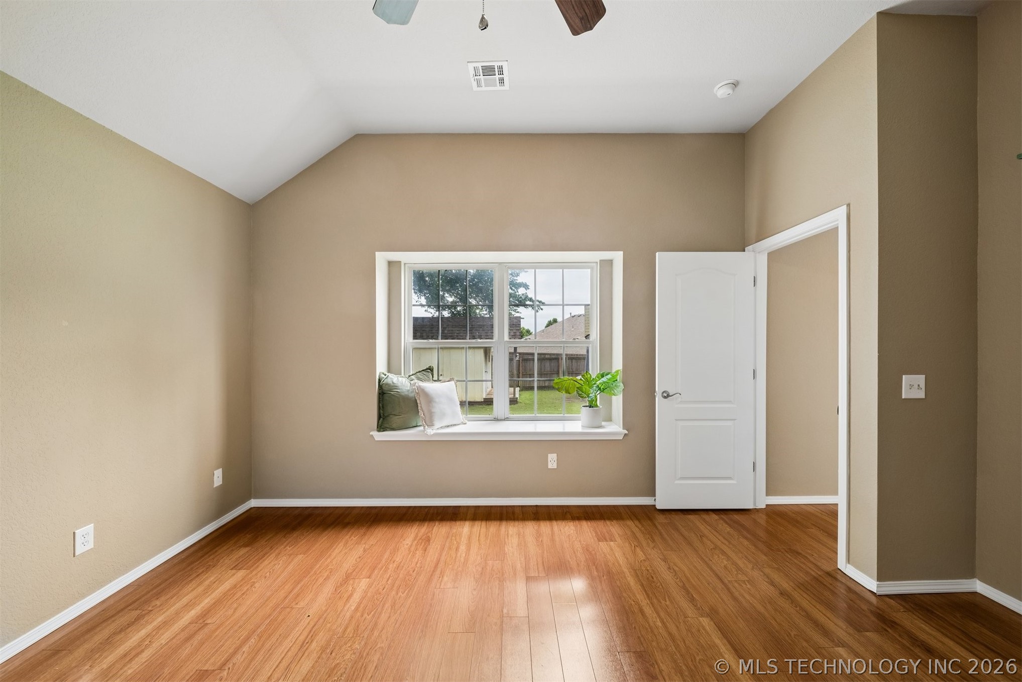 5309 Richmond Drive Property Photo 26