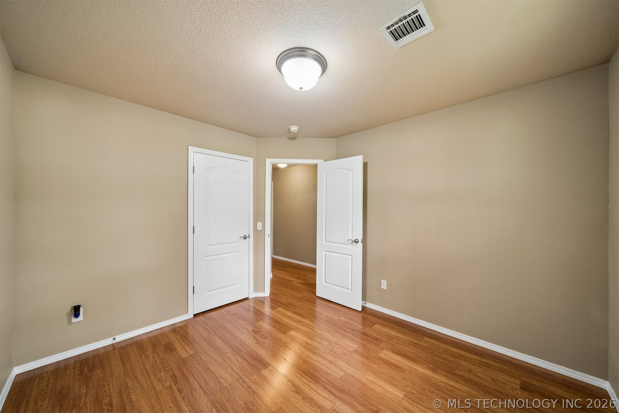 5309 Richmond Drive Property Photo 38