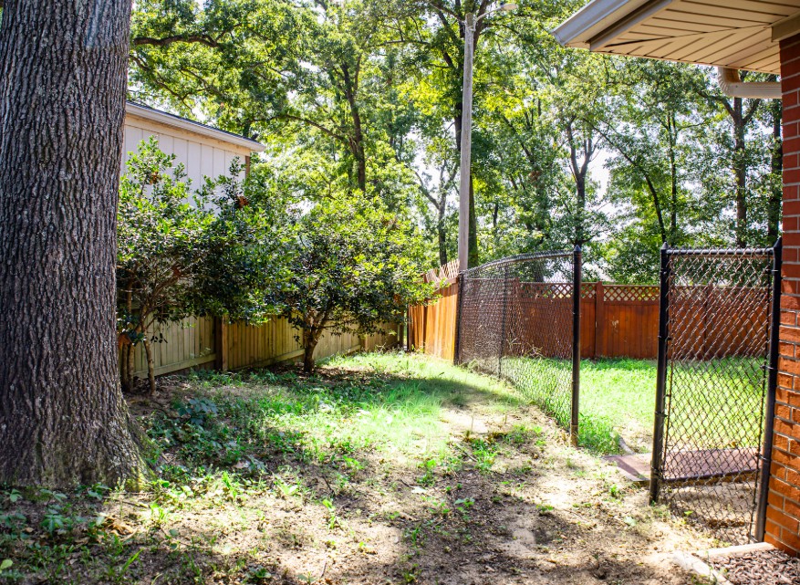2087 E Mcgill Circle Property Photo 5