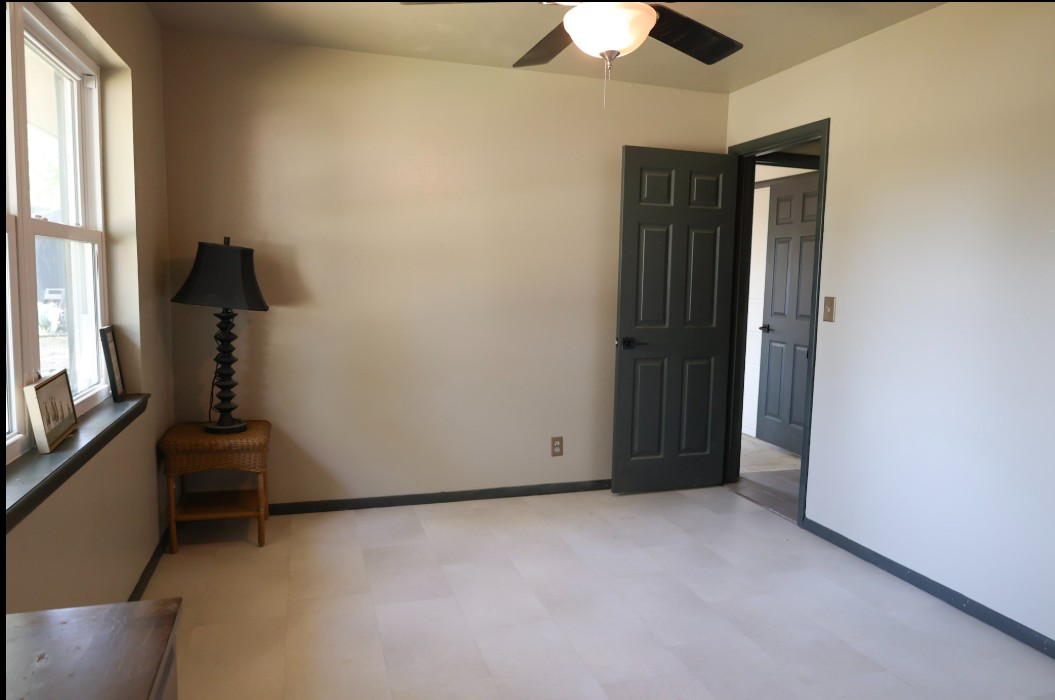 2087 E Mcgill Circle Property Photo 12