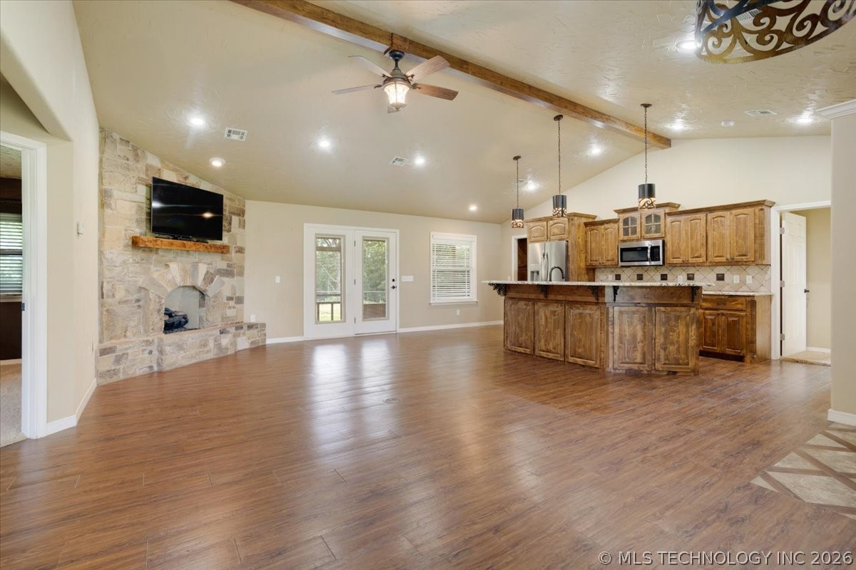 7939 W G Bar Road Property Photo 9