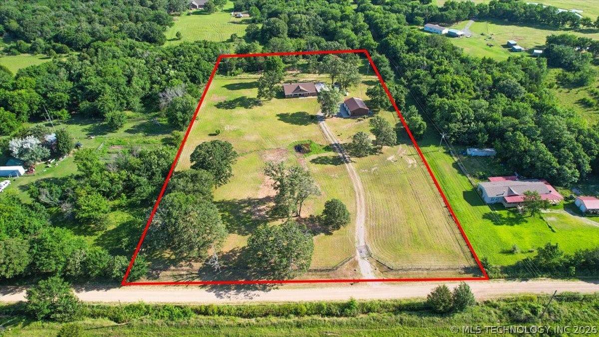 7939 W G Bar Road Property Photo 41