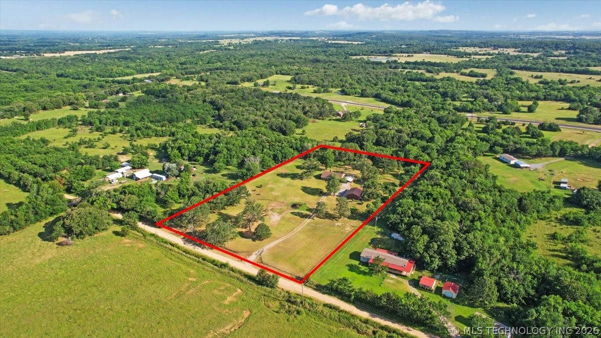 7939 W G Bar Road Property Photo 43